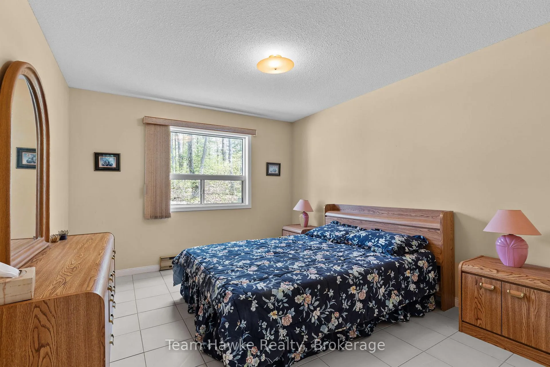 Photo 18 of 2253 Tiny Beaches Road S, Tiny, Rural Tiny — HOMEH