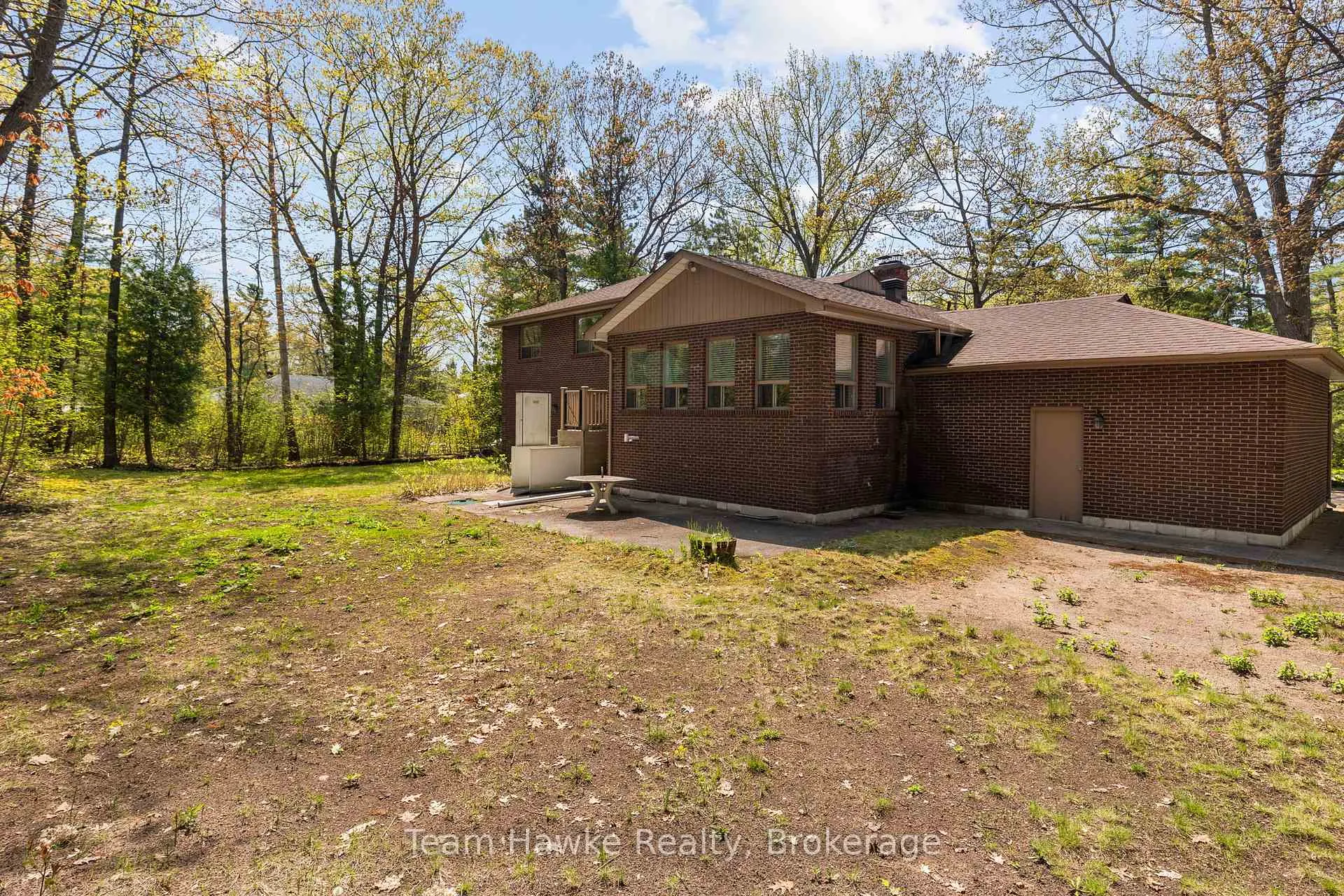 Photo 25 of 2253 Tiny Beaches Road S, Tiny, Rural Tiny — HOMEH