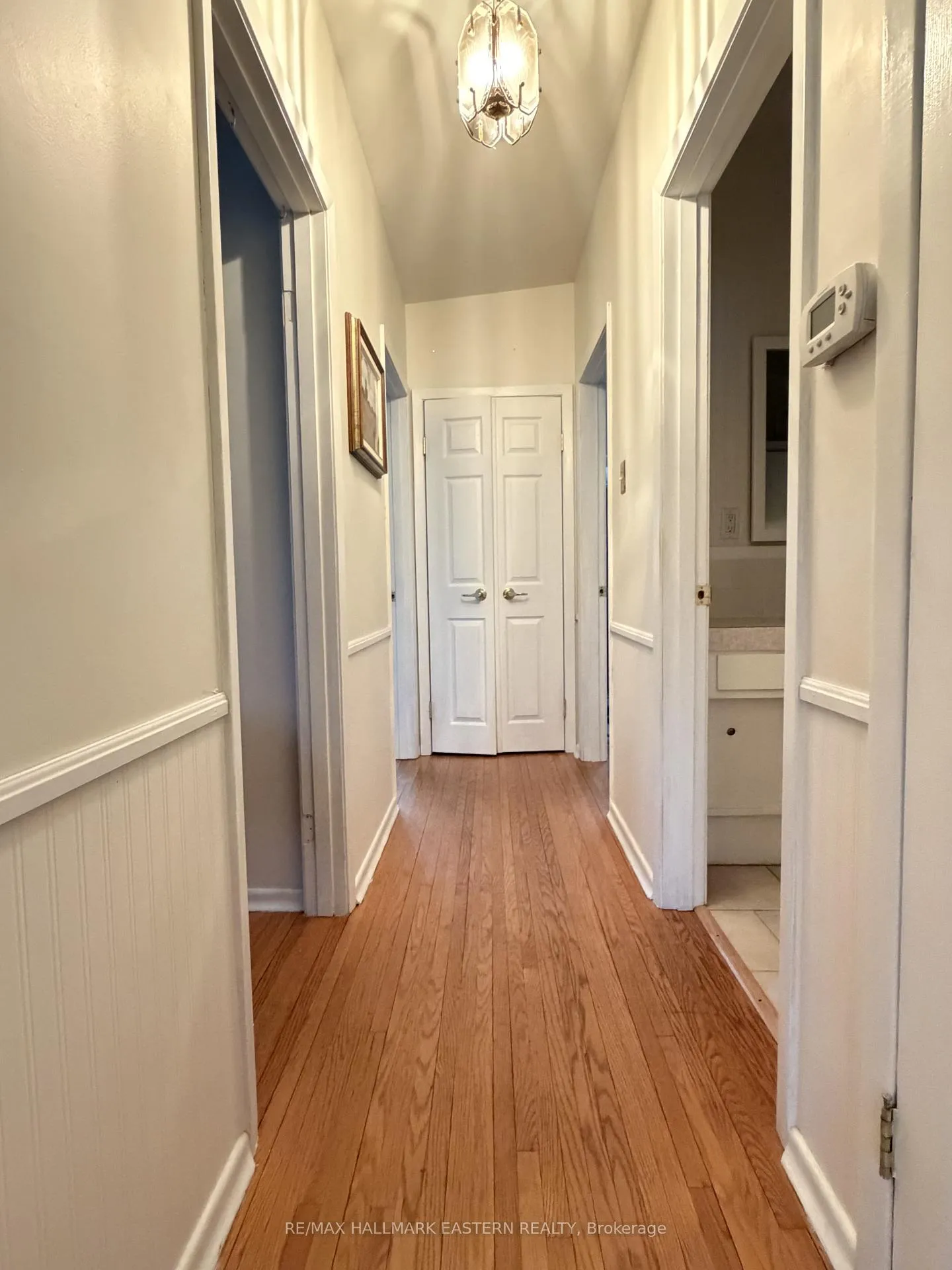 Photo 13 of 276 Greenlawn Avenue, Peterborough, Northcrest Ward 5 — HOMEH
