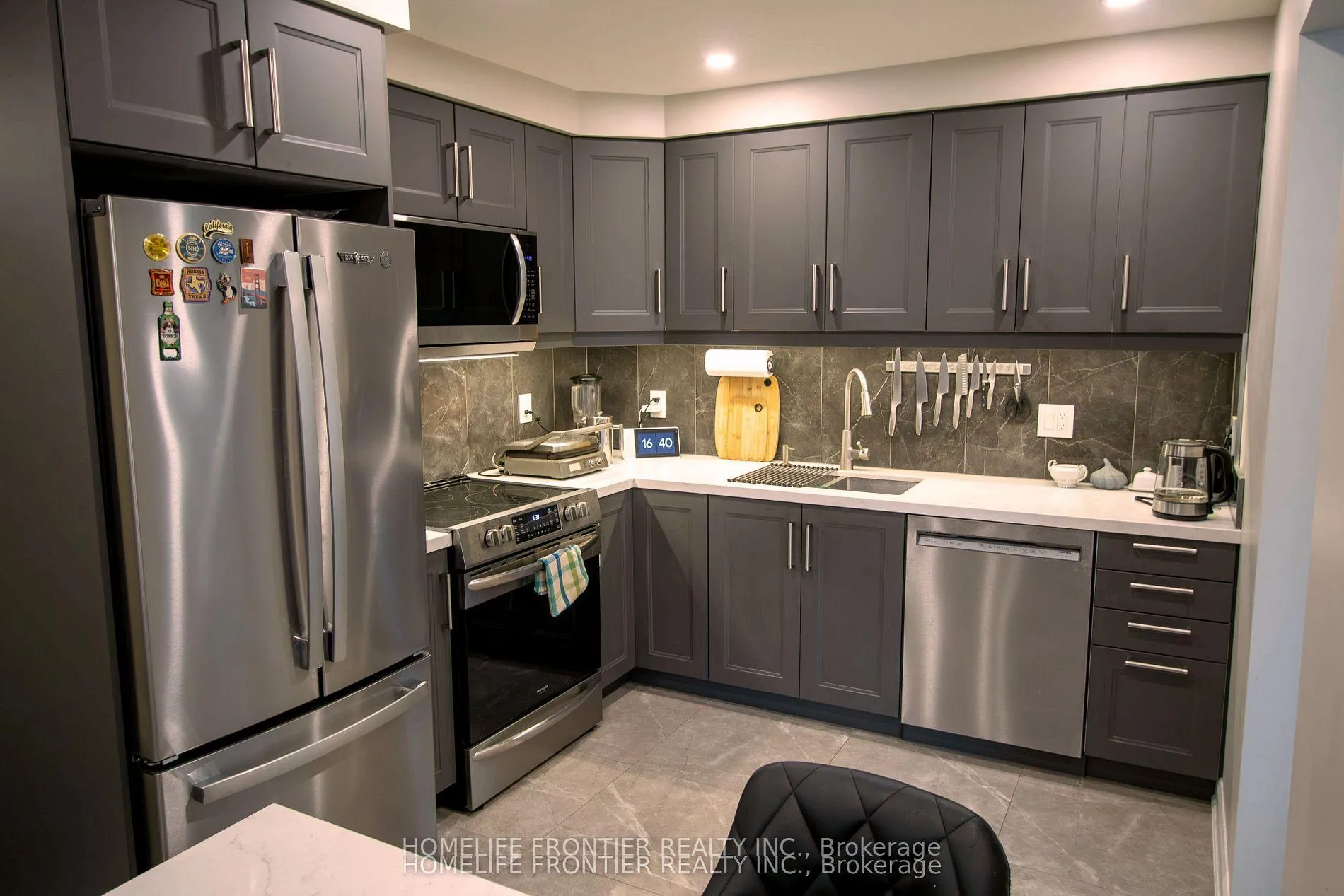 Photo 4 of 59 Dowswell Drive, Scarborough, Malvern — HOMEH