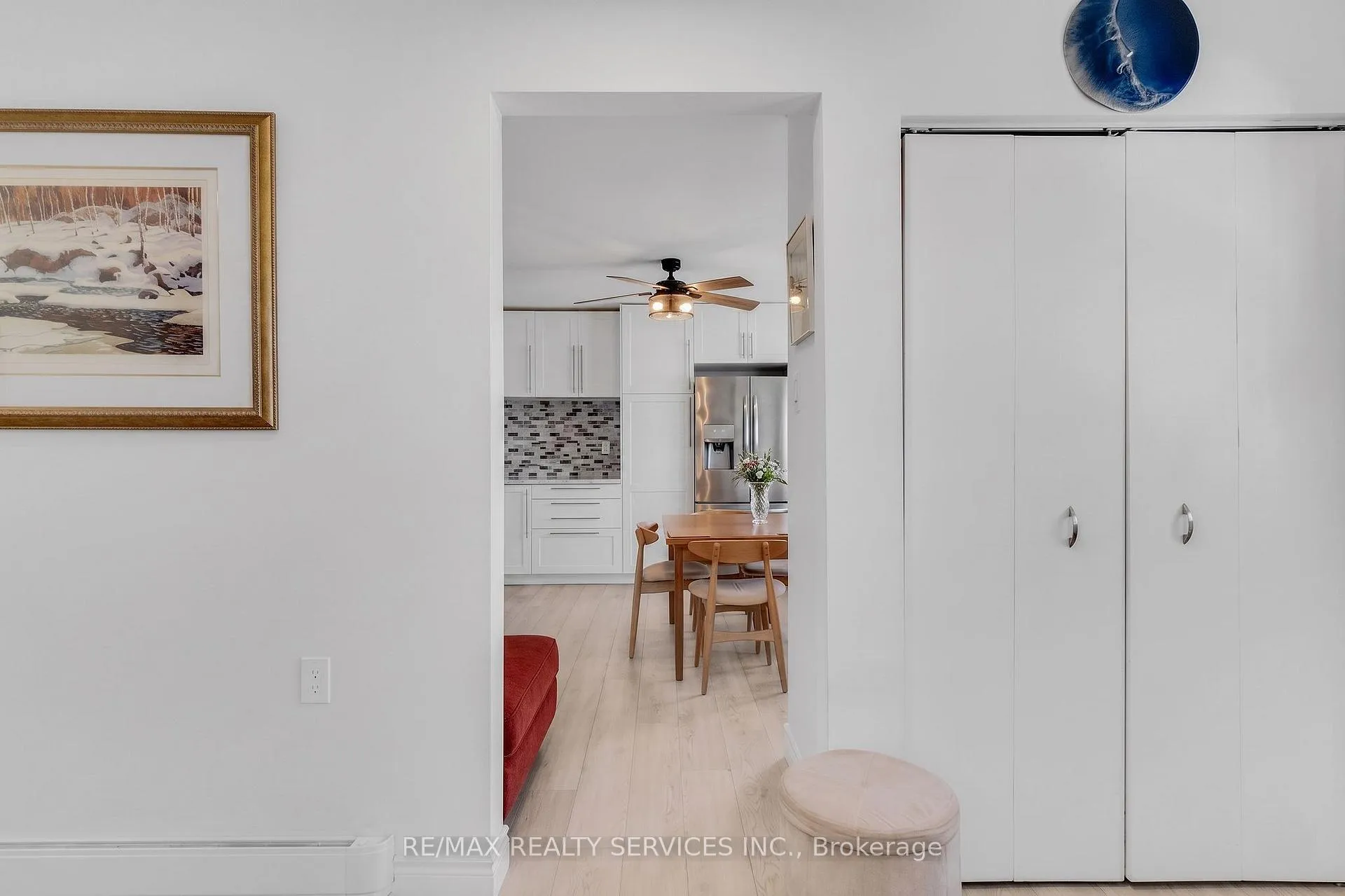 Photo 11 of Unit 2, 402 Elizabeth Street, Grimsby, Grimsby Beach — HOMEH