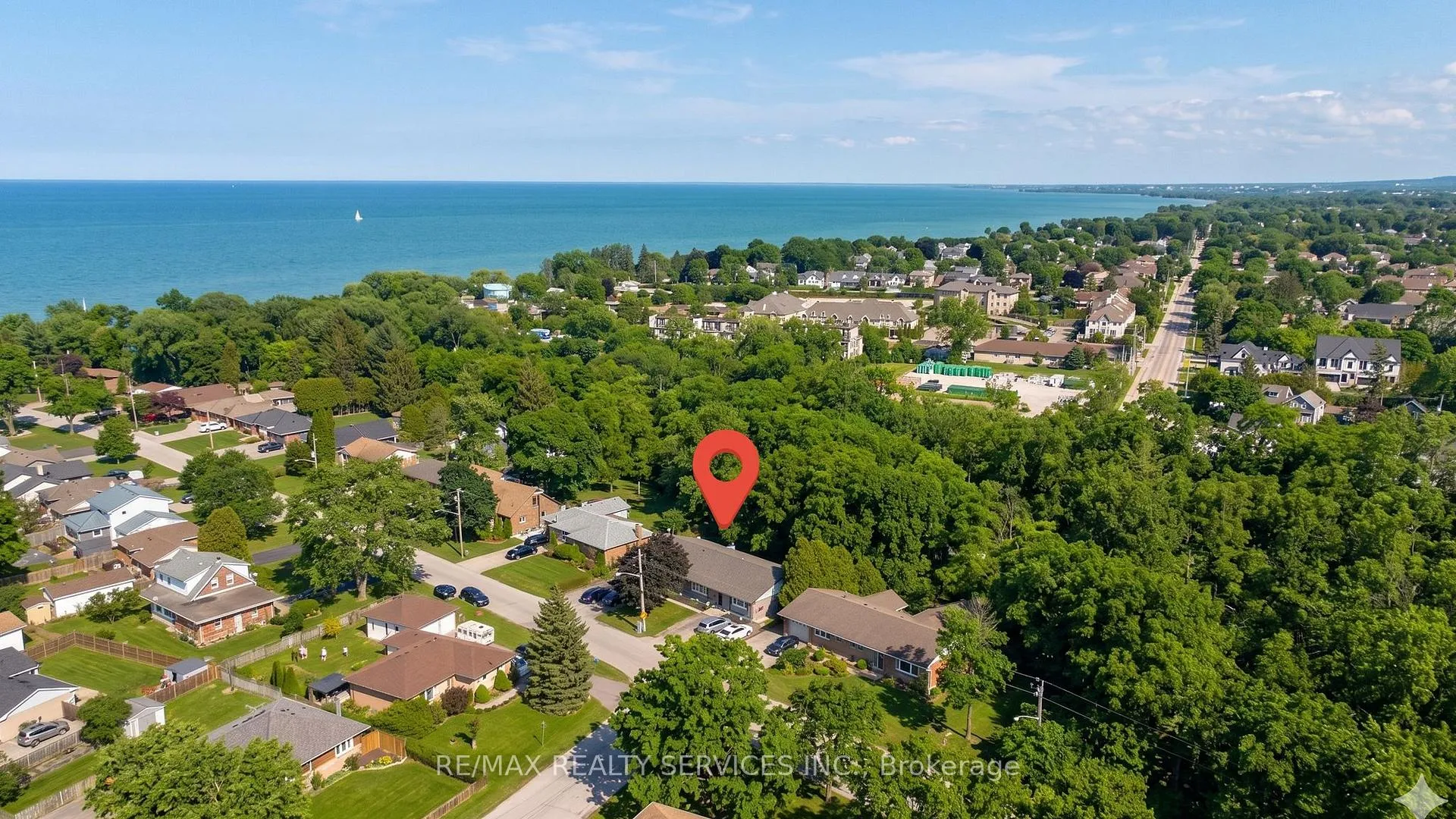 Photo 29 of Unit 2, 402 Elizabeth Street, Grimsby, Grimsby Beach — HOMEH
