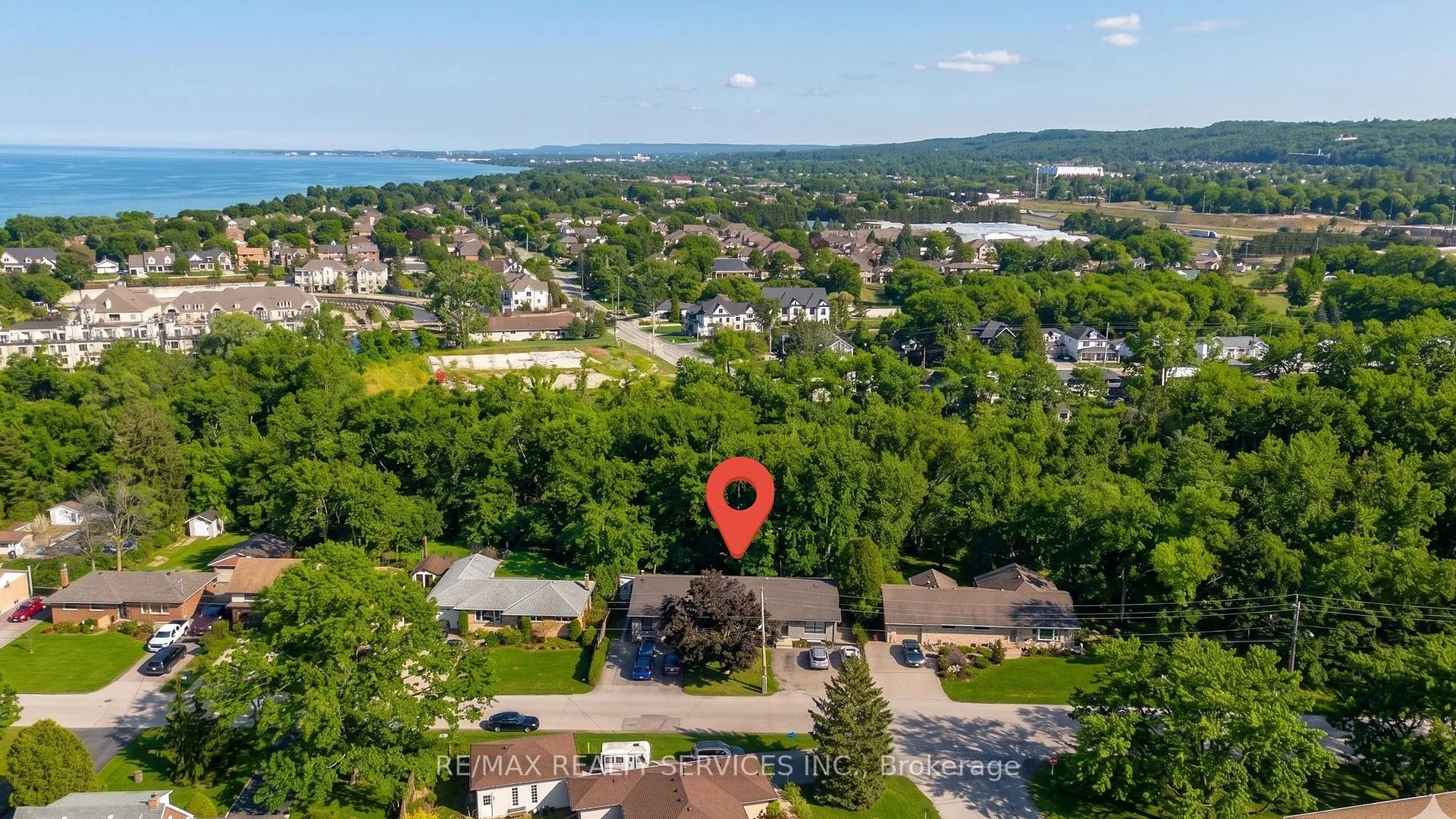 Photo 34 of Unit 2, 402 Elizabeth Street, Grimsby, Grimsby Beach — HOMEH