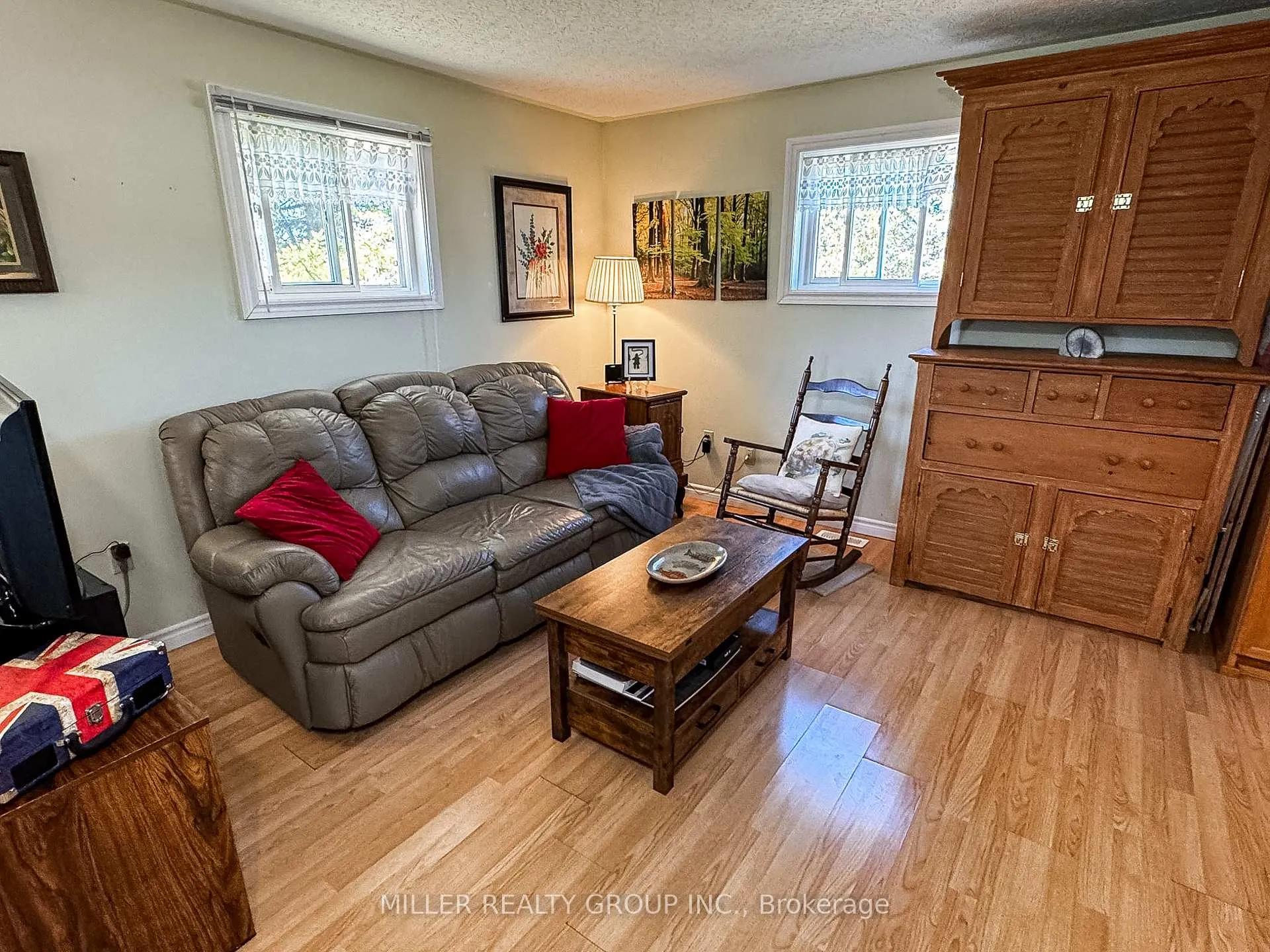 Photo 3 of 72 Seventh Avenue, Englehart — HOMEH
