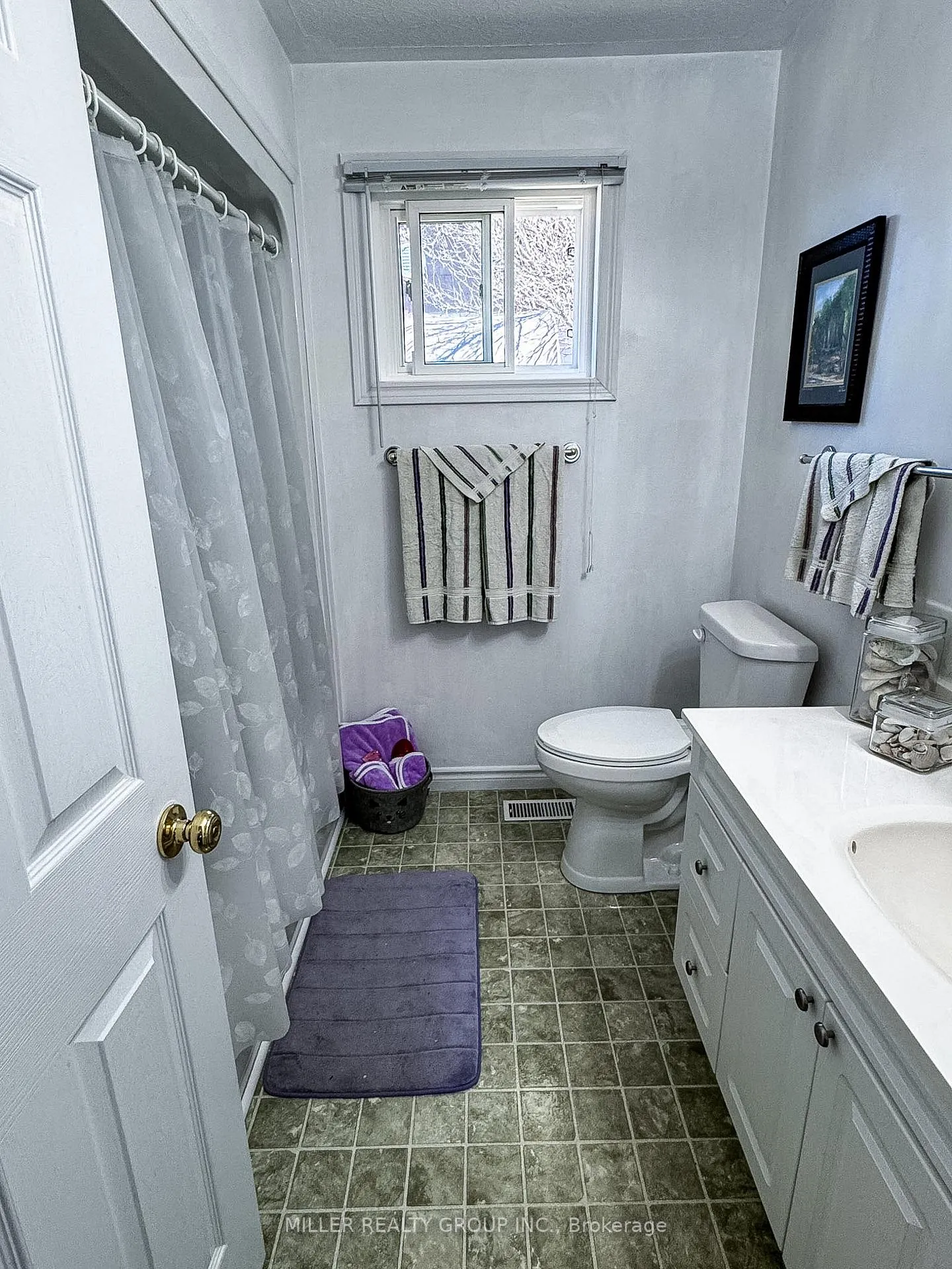 Photo 5 of 72 Seventh Avenue, Englehart — HOMEH