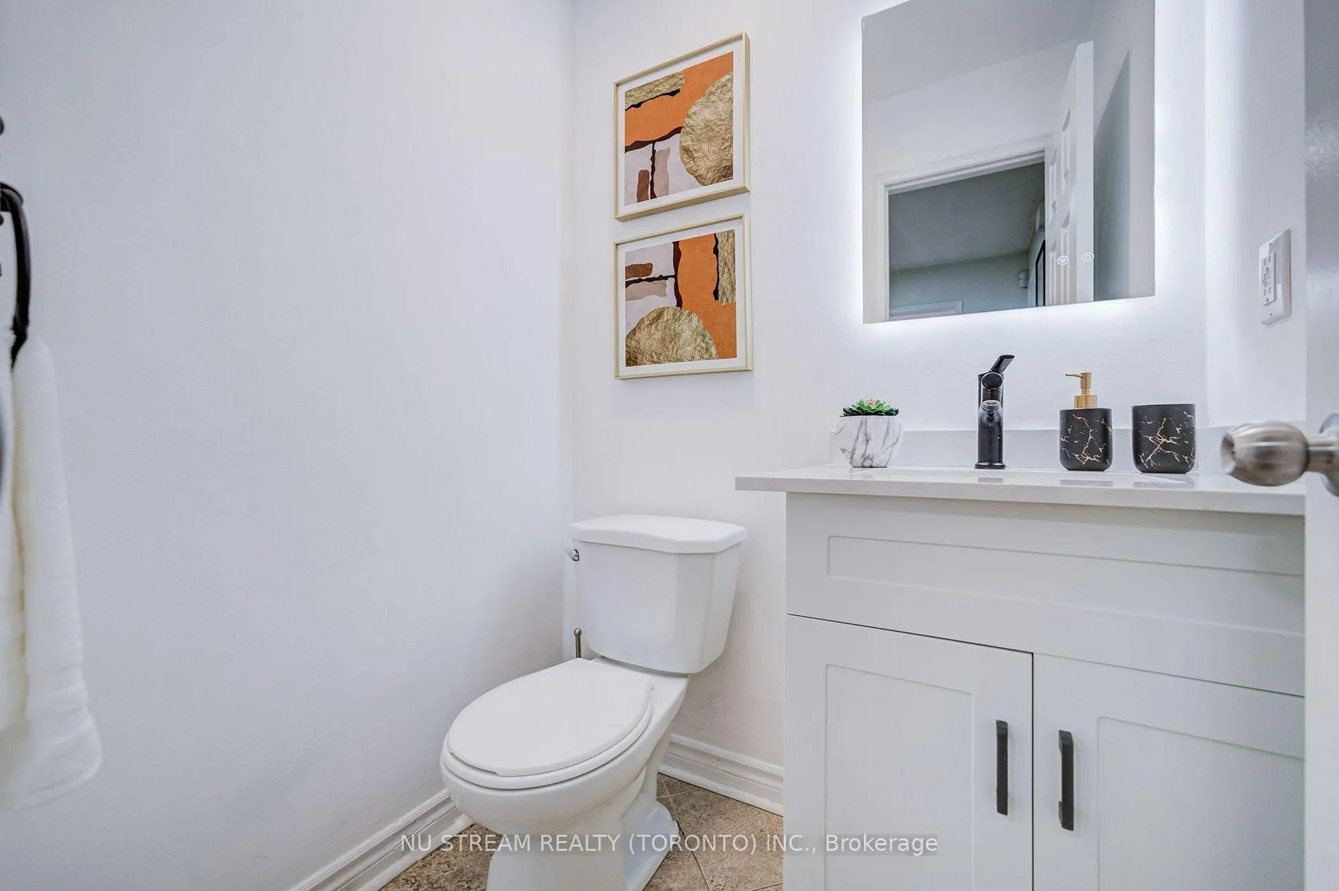 Photo 7 of 58 Elson Street, Markham, Middlefield — HOMEH
