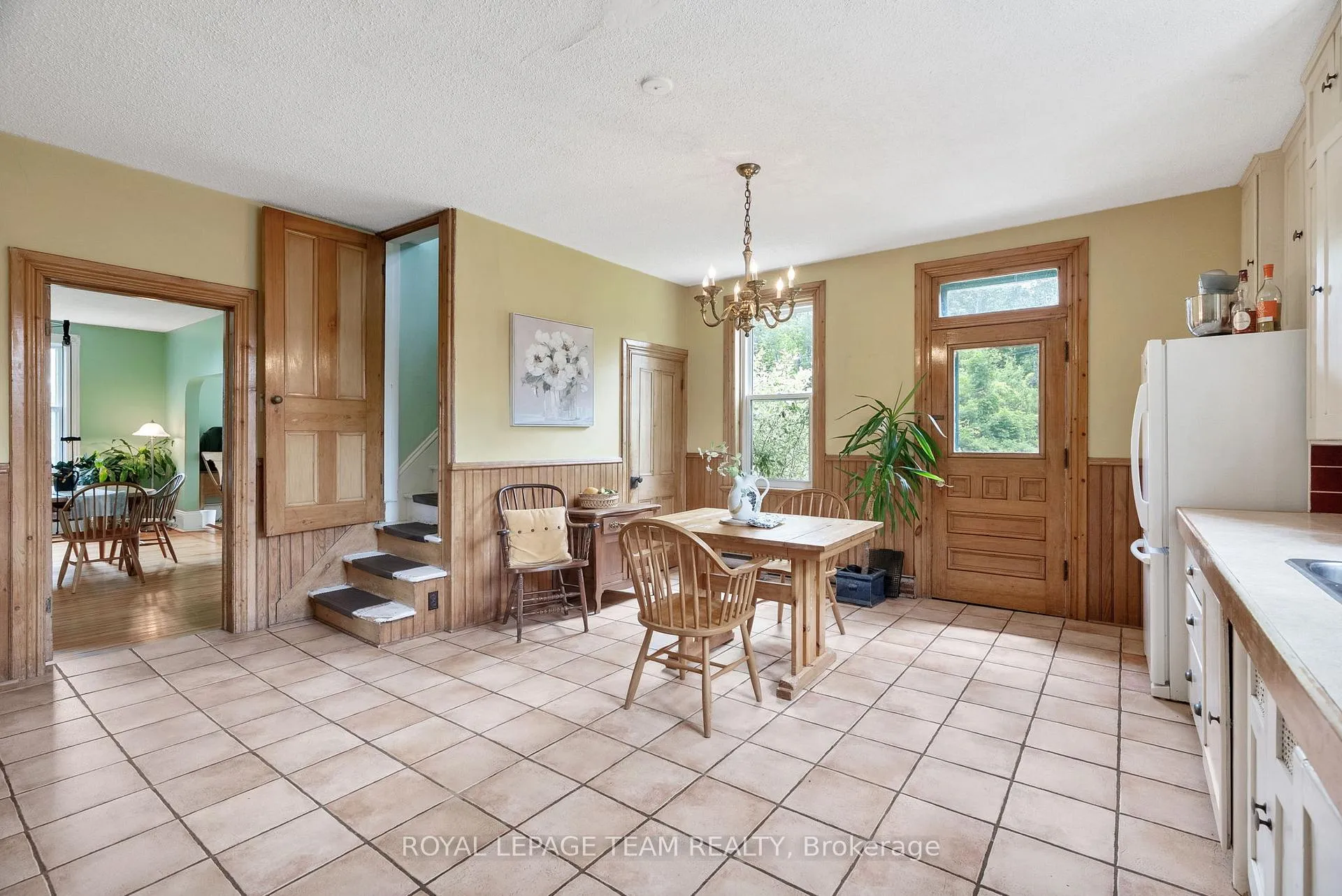 Photo 11 of 2553 Galetta Side Road, Ottawa, Fitzroy — HOMEH