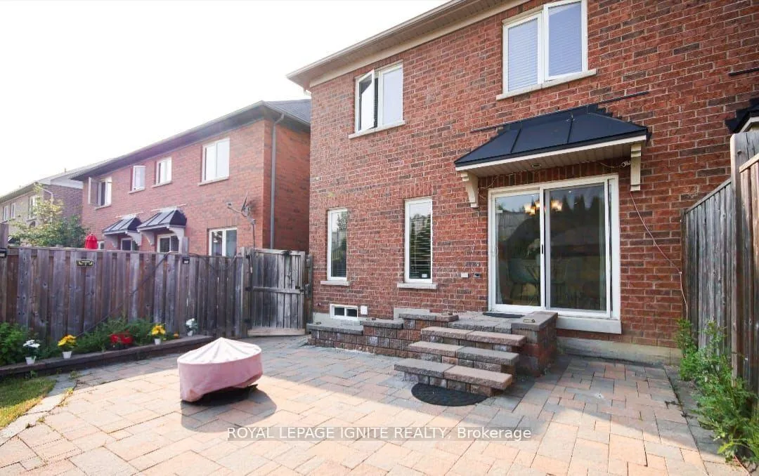 Photo 22 of 66 Westray Crescent, Ajax, Northeast Ajax — HOMEH
