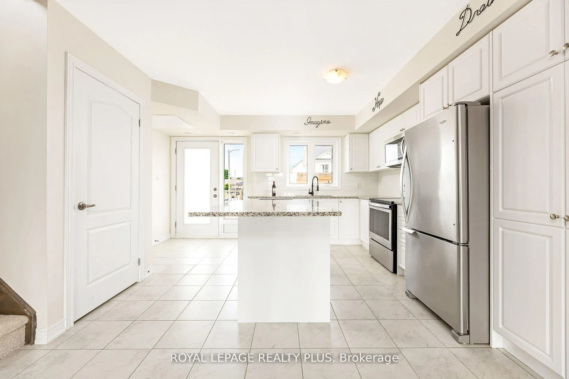 Photo 9 of Unit 1, 120 Watson Parkway N, Guelph, Grange Road — HOMEH