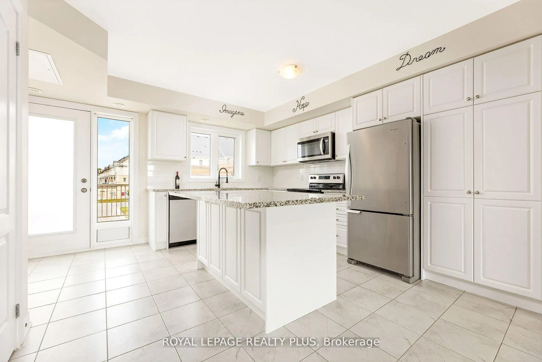 Photo 10 of Unit 1, 120 Watson Parkway N, Guelph, Grange Road — HOMEH