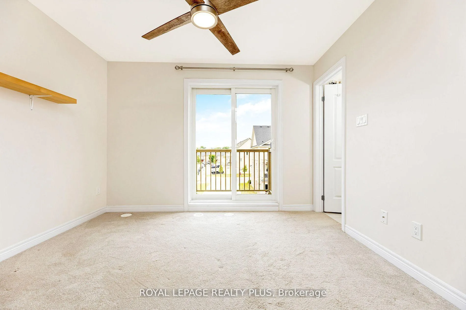 Photo 16 of Unit 1, 120 Watson Parkway N, Guelph, Grange Road — HOMEH