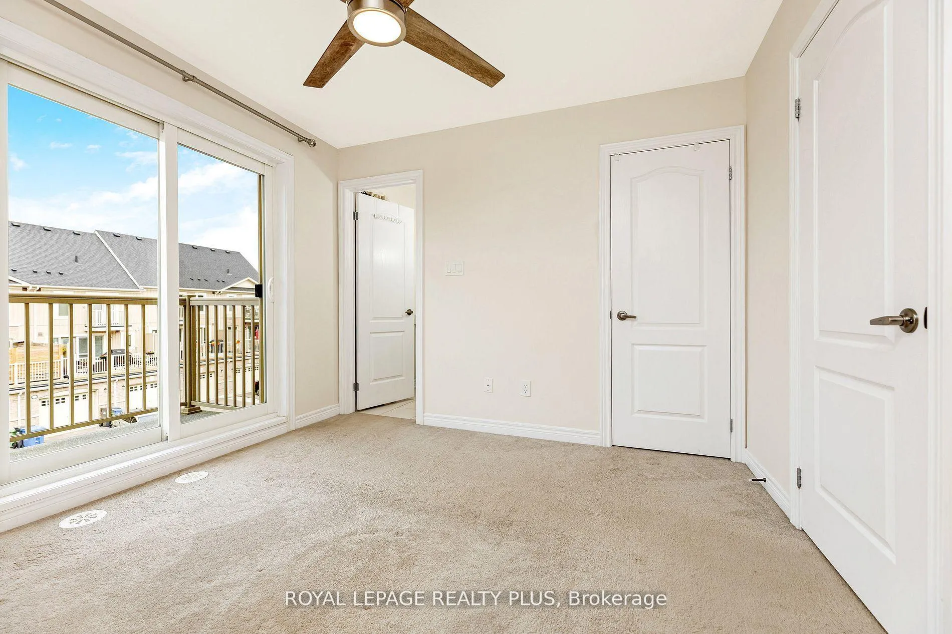 Photo 18 of Unit 1, 120 Watson Parkway N, Guelph, Grange Road — HOMEH