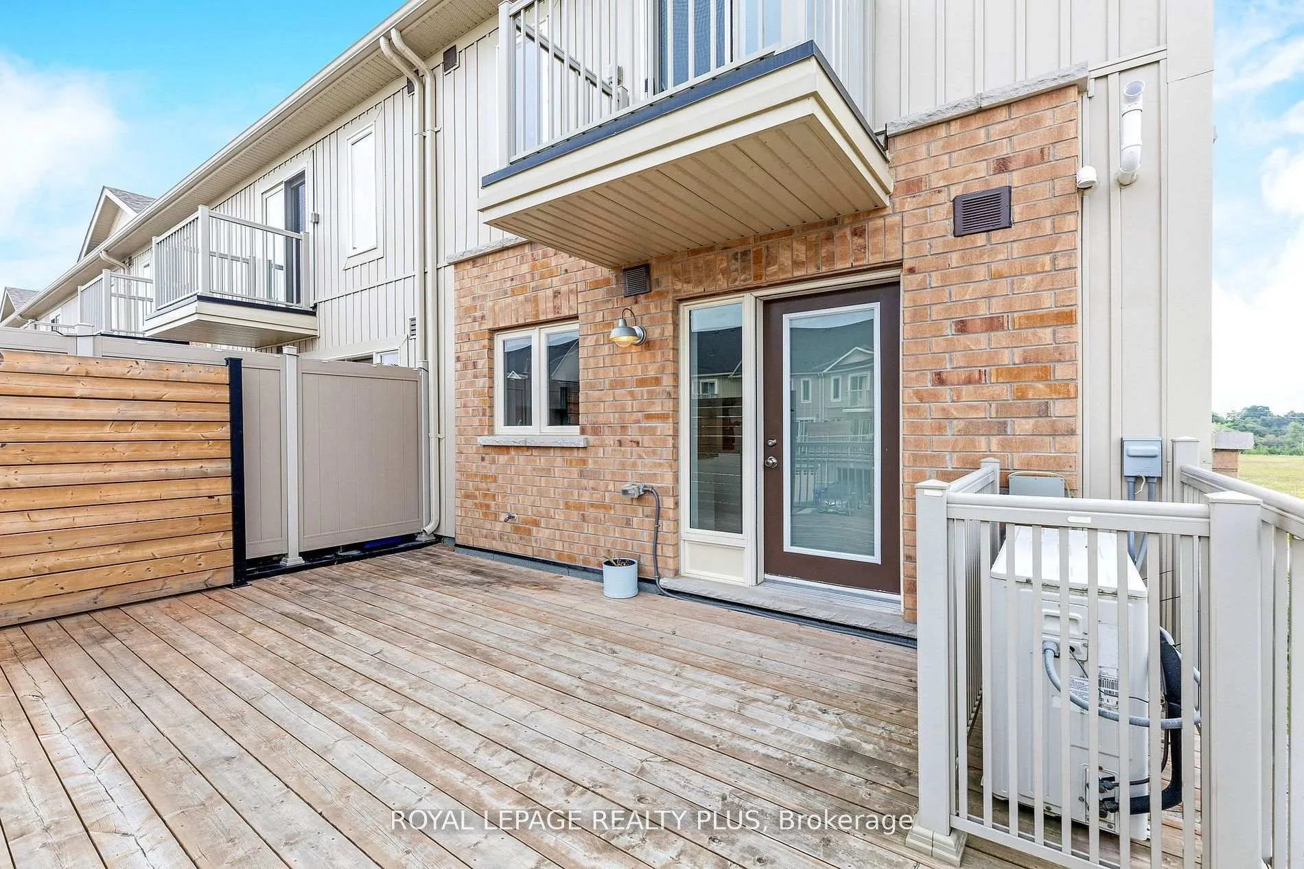 Photo 30 of Unit 1, 120 Watson Parkway N, Guelph, Grange Road — HOMEH