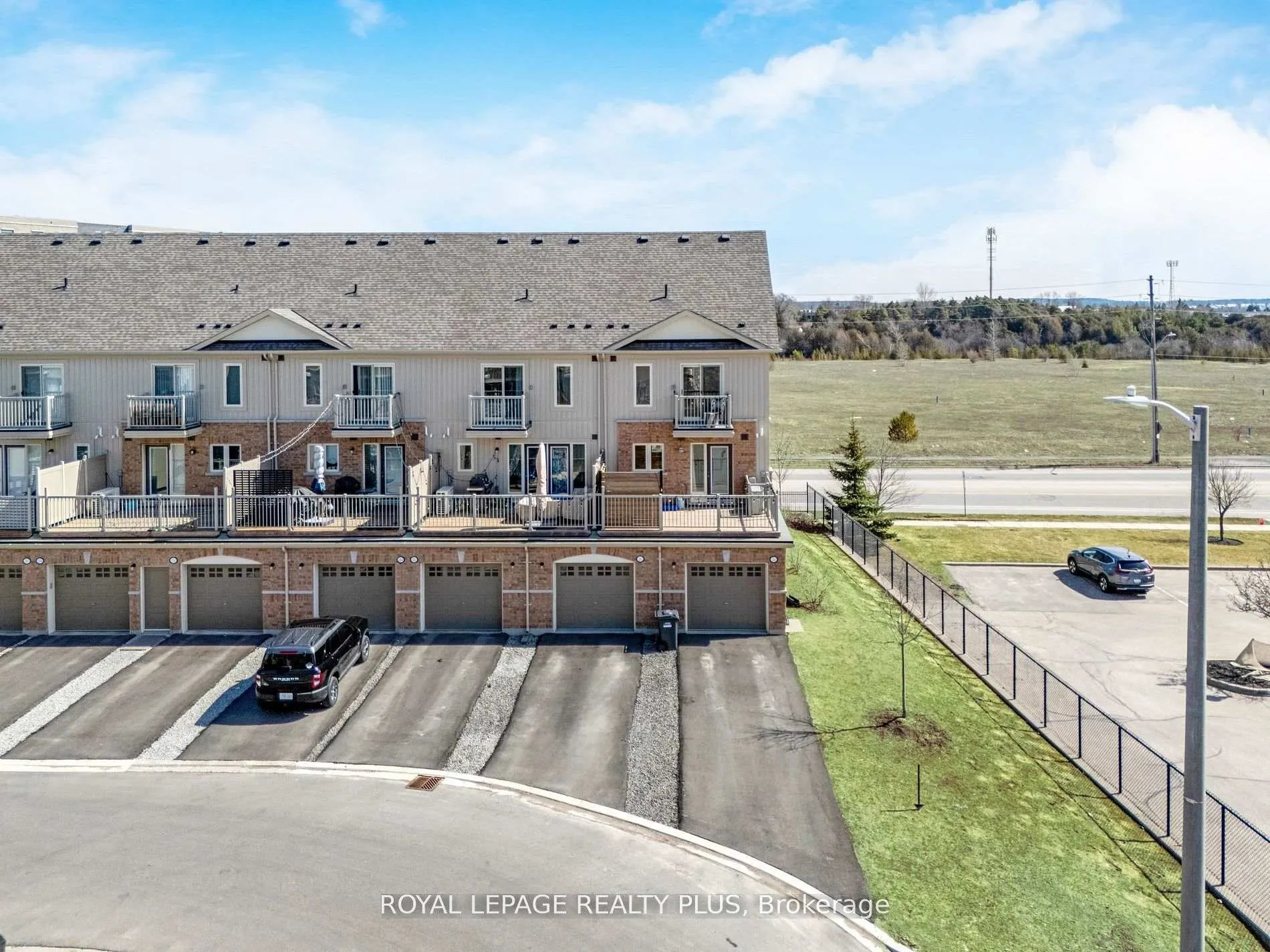 Photo 34 of Unit 1, 120 Watson Parkway N, Guelph, Grange Road — HOMEH