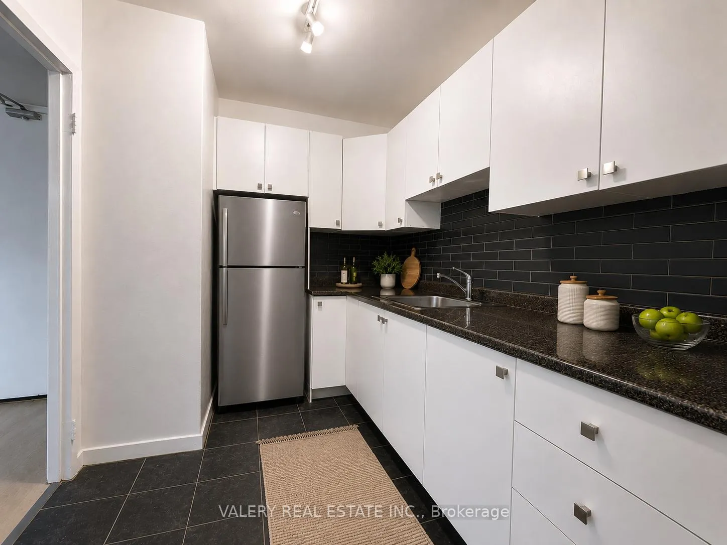Photo 4 of Unit 103, 1725 Lawrence Avenue E, Scarborough, Wexford-Maryvale — HOMEH