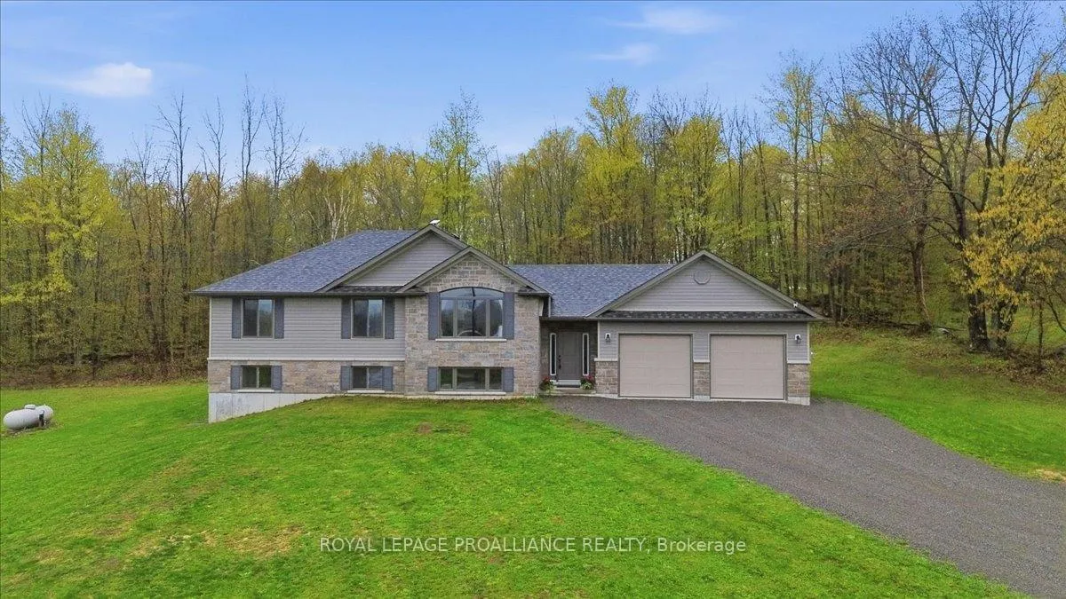 Front of 70 Livingwood Crescent