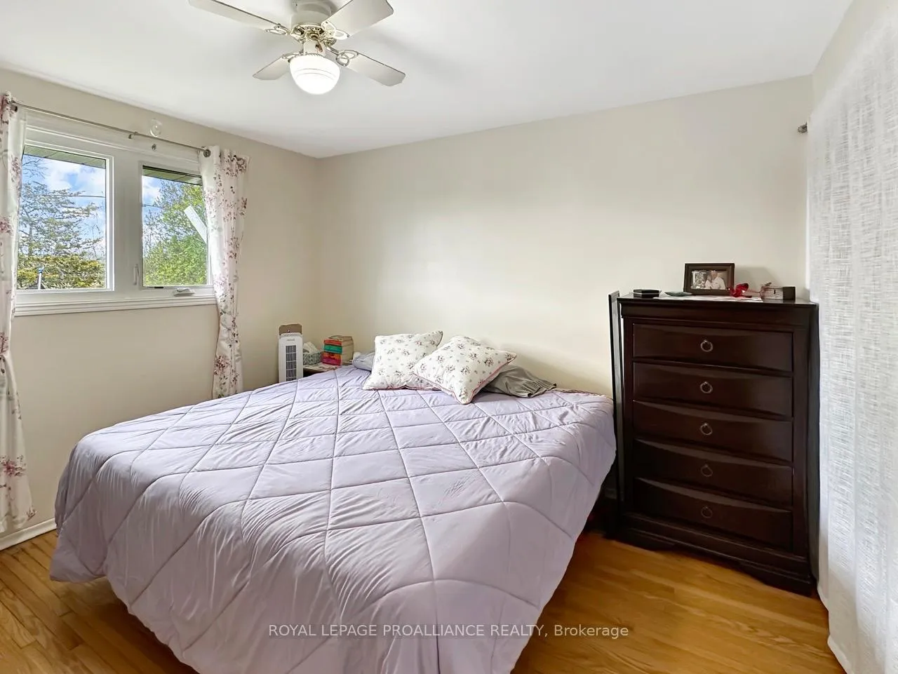 Photo 14 of 60 Catalina Drive, Quinte West, Sidney Ward — HOMEH