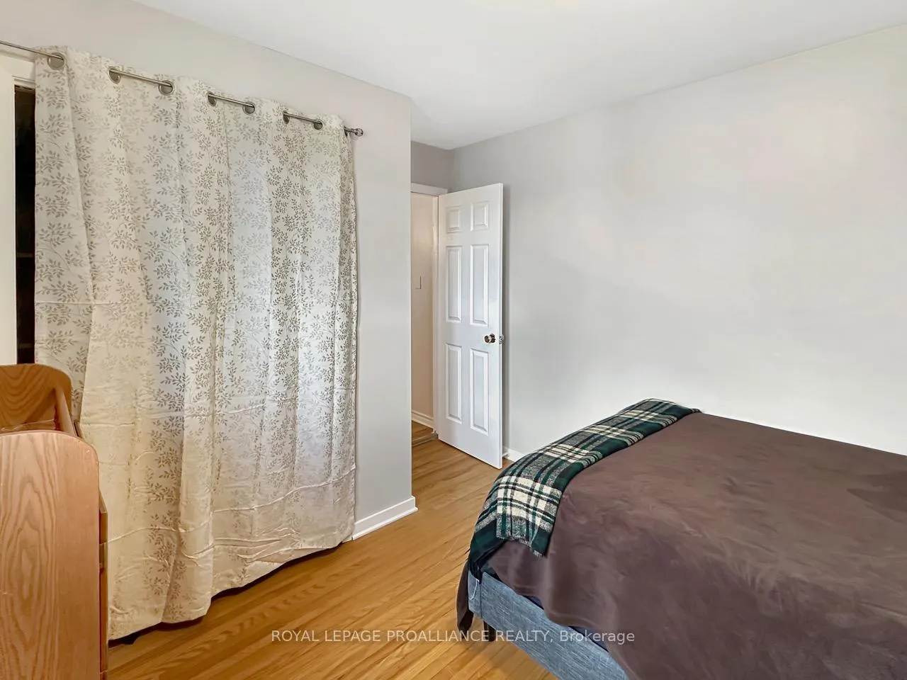 Photo 17 of 60 Catalina Drive, Quinte West, Sidney Ward — HOMEH