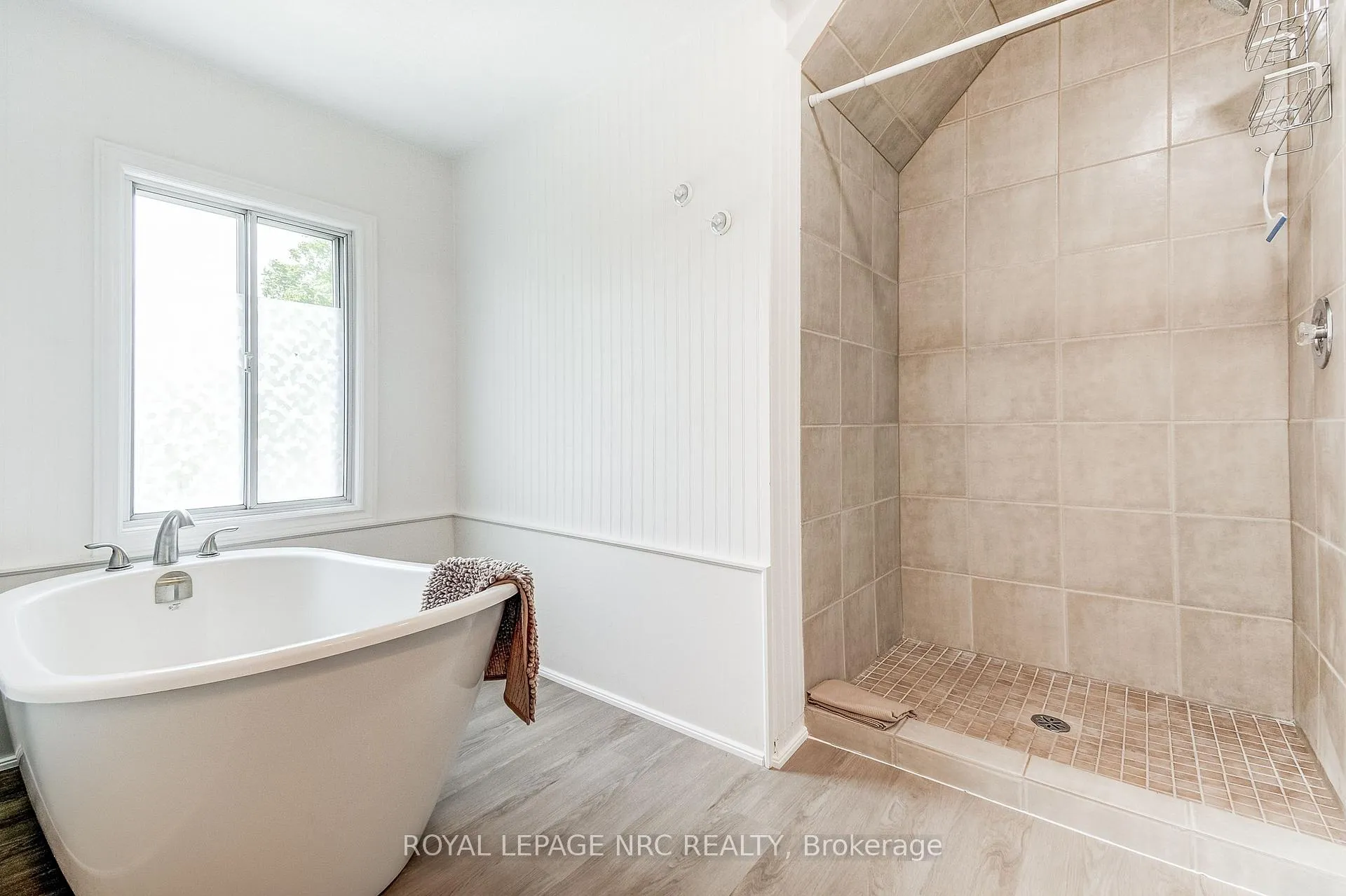 Photo 15 of 56 West Street, Port Colborne, Sugarloaf — HOMEH