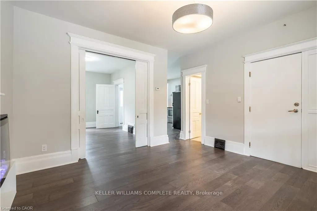 Photo 7 of Unit MAIN, 16 Sherman Avenue S, Hamilton, Gibson — HOMEH