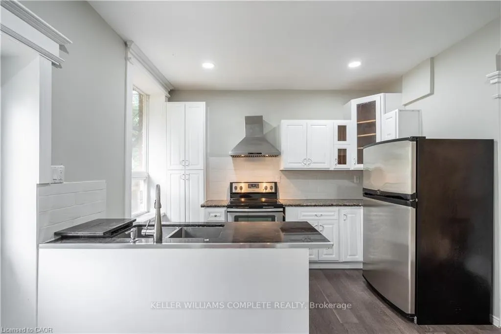 Photo 11 of Unit MAIN, 16 Sherman Avenue S, Hamilton, Gibson — HOMEH