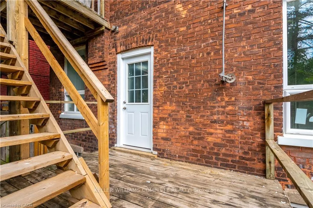 Photo 19 of Unit MAIN, 16 Sherman Avenue S, Hamilton, Gibson — HOMEH