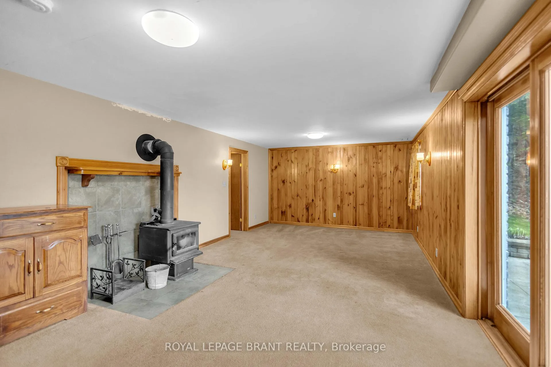 Photo 23 of 10 Burnside Drive, Brant, South Dumfries — HOMEH
