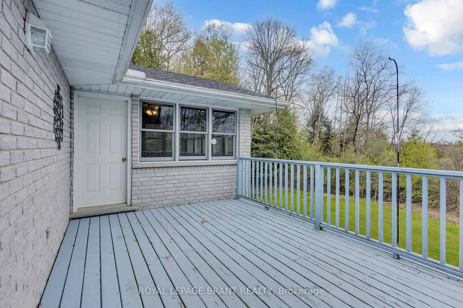 Photo 33 of 10 Burnside Drive, Brant, South Dumfries — HOMEH
