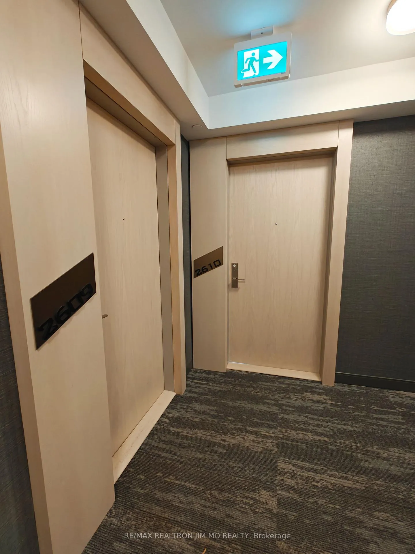 Photo 3 of Unit 2610, 77 Mutual Street, Toronto, Church-Yonge Corridor — HOMEH