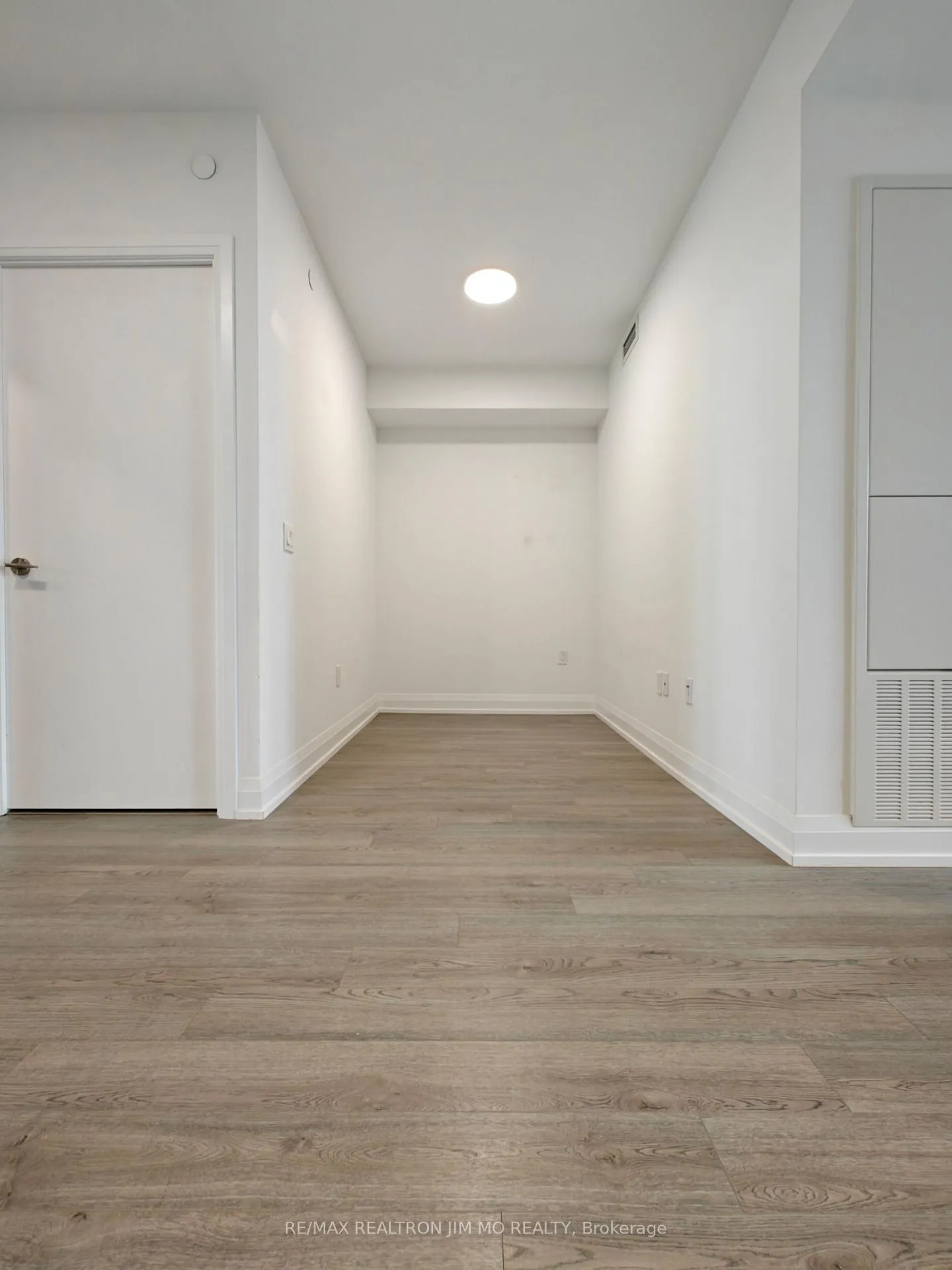 Photo 11 of Unit 2610, 77 Mutual Street, Toronto, Church-Yonge Corridor — HOMEH
