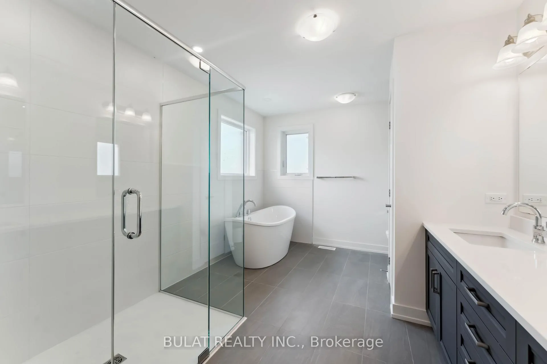 Photo 19 of 1361 Kitchener Avenue, Ottawa, Ellwood — HOMEH