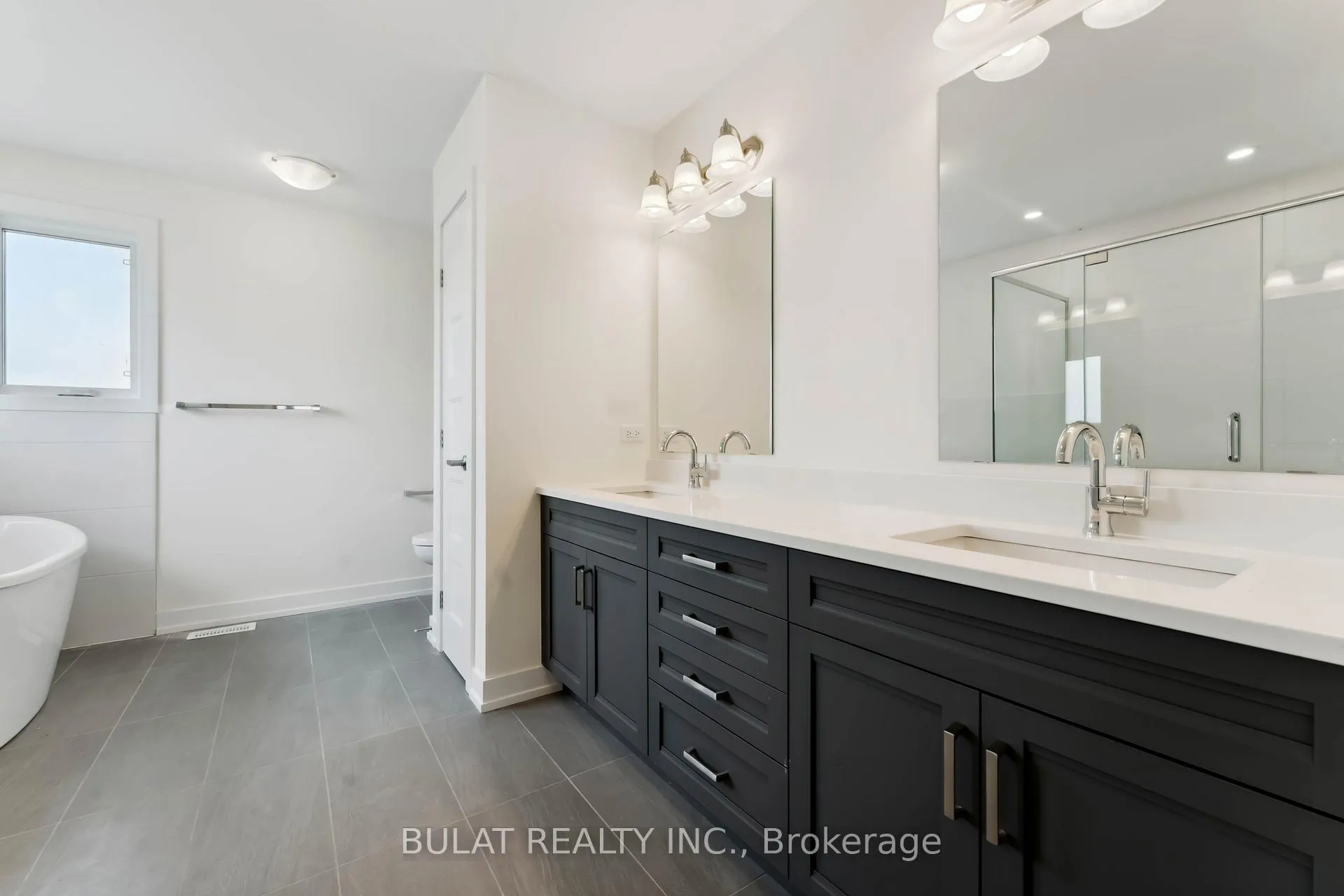 Photo 20 of 1361 Kitchener Avenue, Ottawa, Ellwood — HOMEH