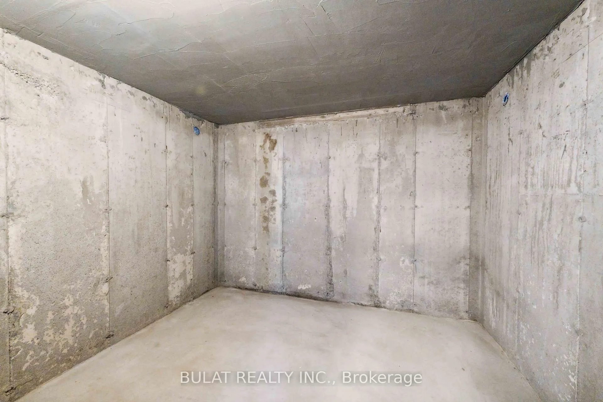 Photo 39 of 1361 Kitchener Avenue, Ottawa, Ellwood — HOMEH