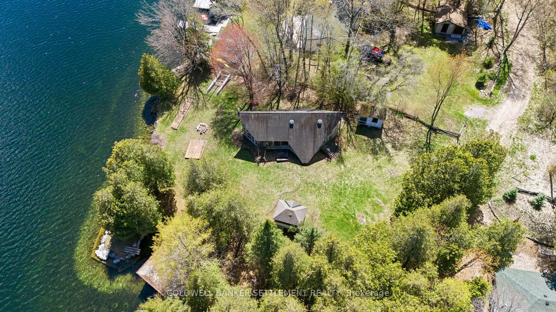 Photo 10 of 303 Dragonfly Lane, Tay Valley, Bathurst/Burgess & Sherbrooke (North Burgess) Twp — HOMEH
