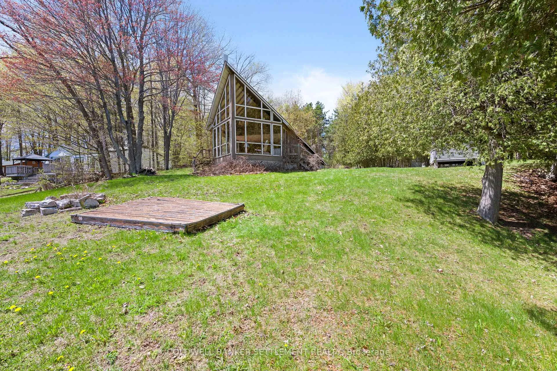 Photo 18 of 303 Dragonfly Lane, Tay Valley, Bathurst/Burgess & Sherbrooke (North Burgess) Twp — HOMEH