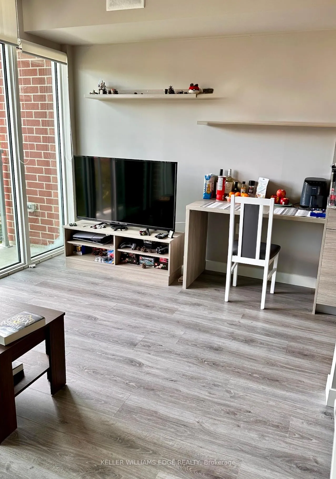 Photo 9 of Unit 7, 308 Lester Street, Waterloo, Beechwood/University — HOMEH