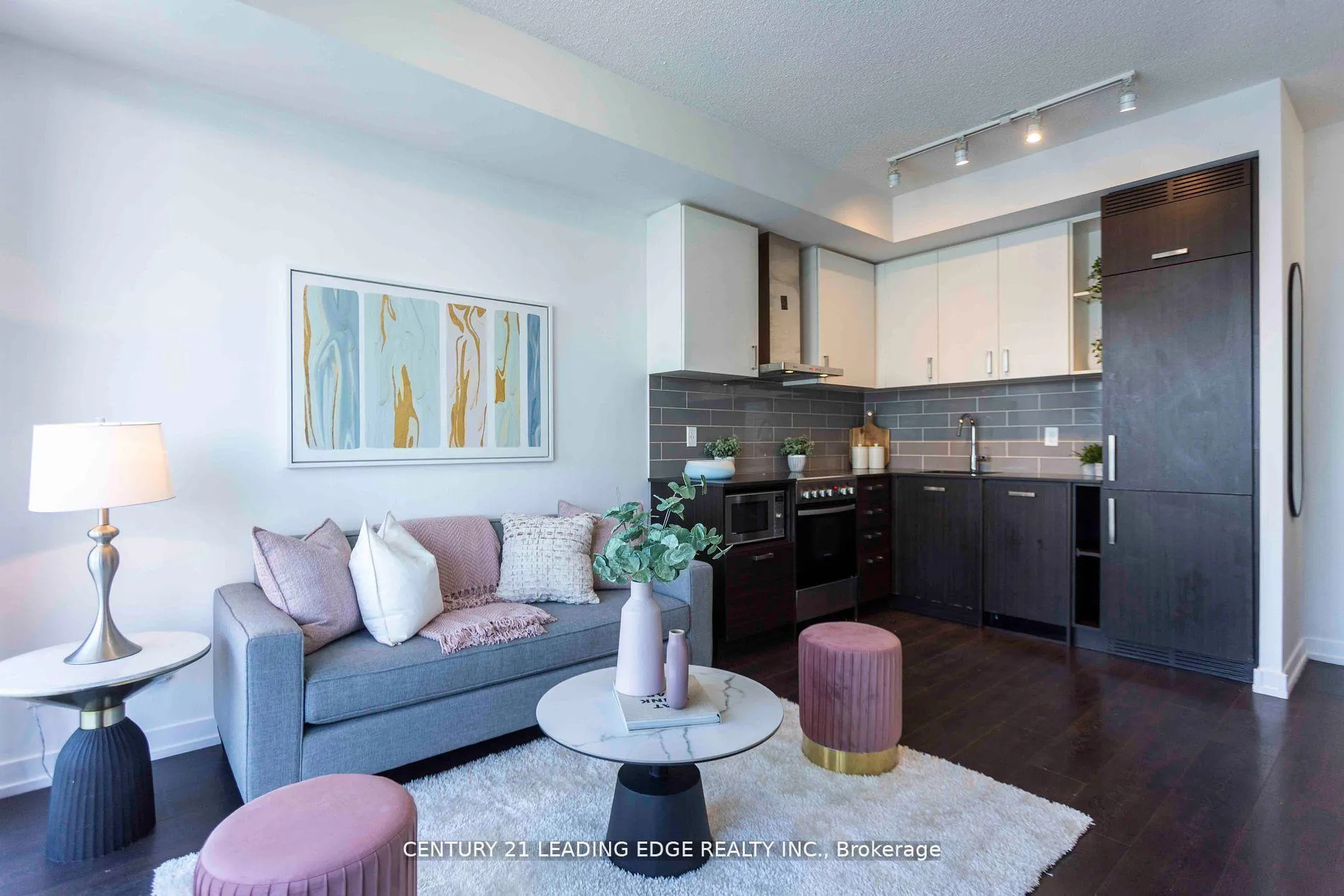 Photo 10 of Unit 3403, 125 Redpath Avenue, Toronto, Mount Pleasant East — HOMEH