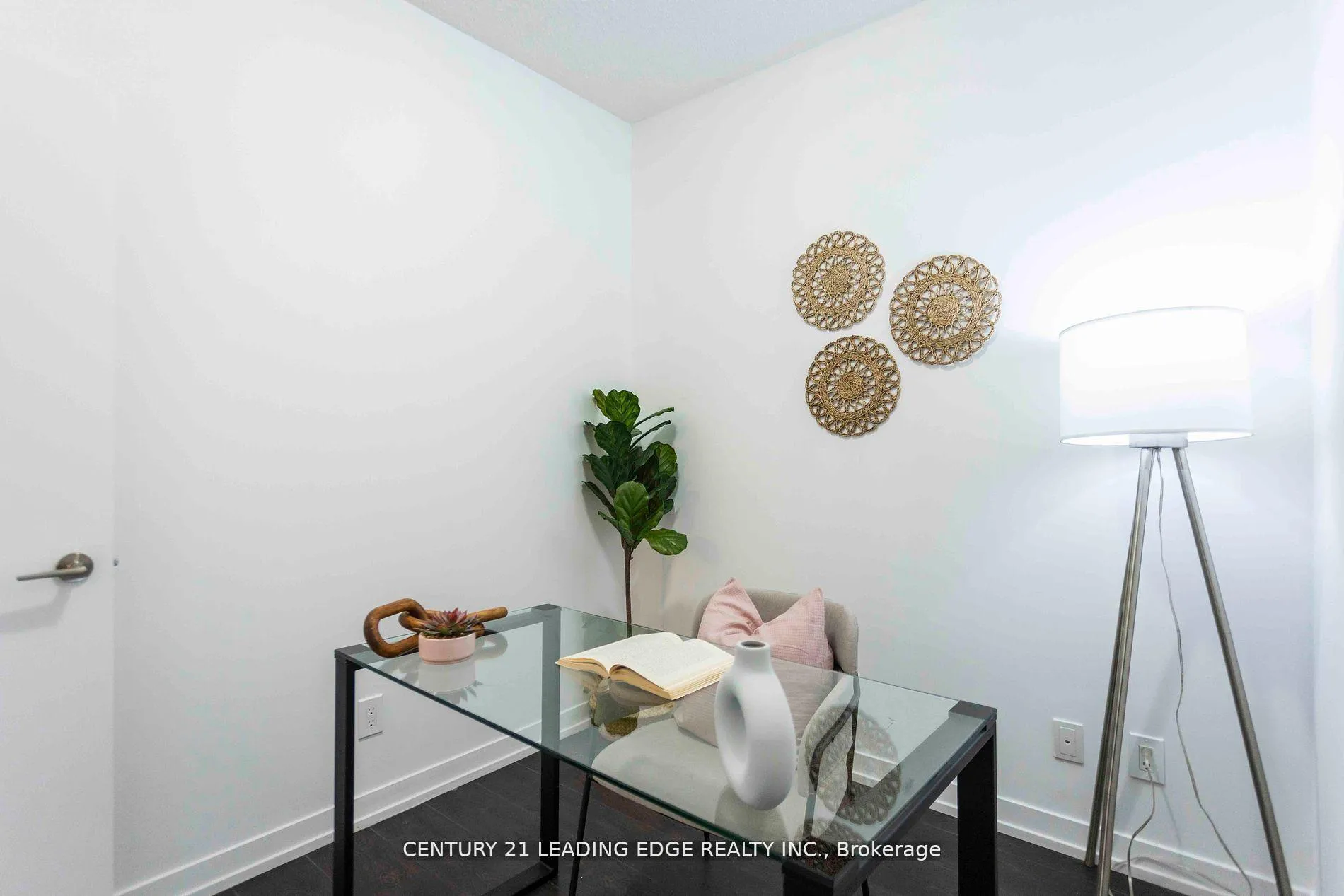 Photo 21 of Unit 3403, 125 Redpath Avenue, Toronto, Mount Pleasant East — HOMEH