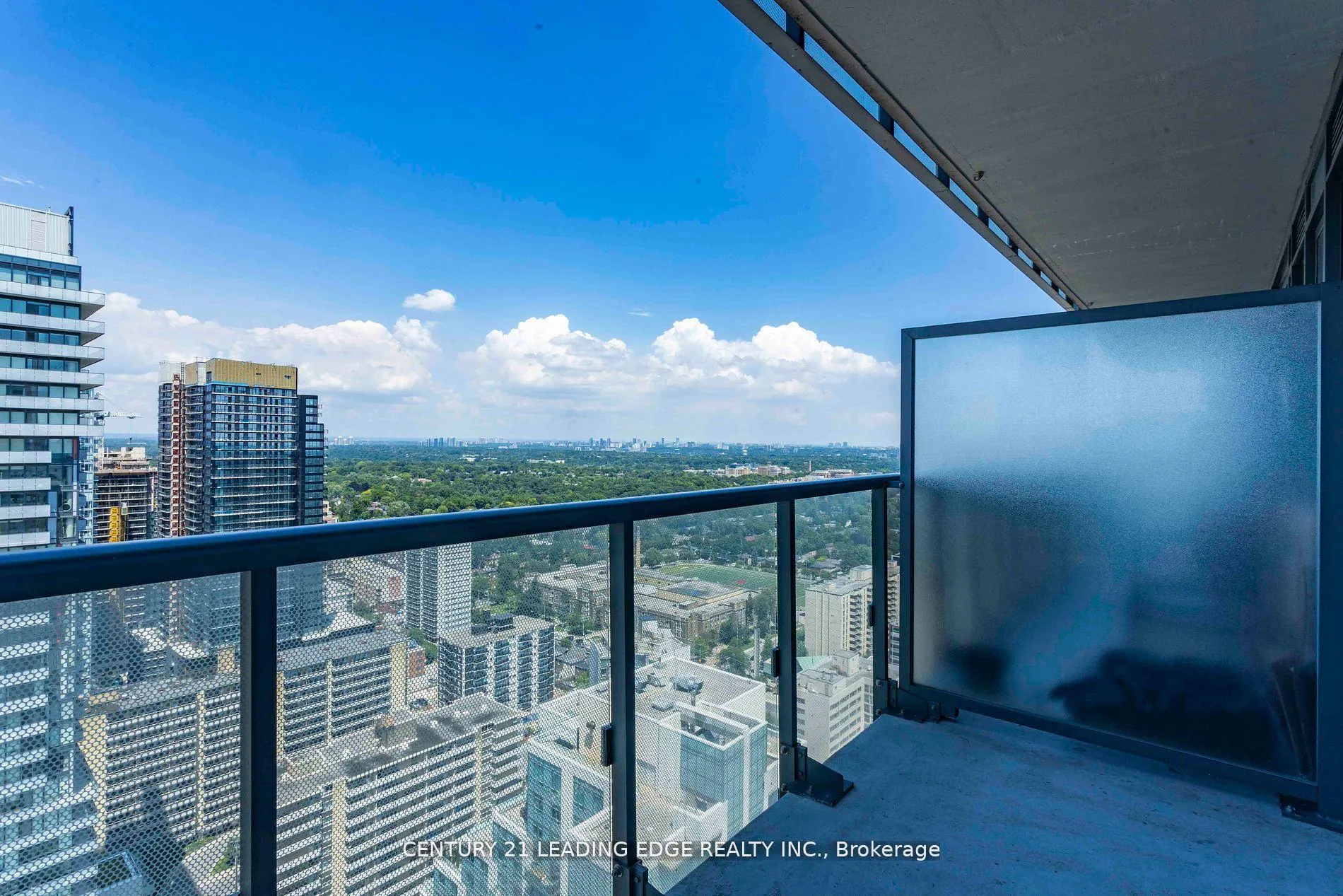 Photo 31 of Unit 3403, 125 Redpath Avenue, Toronto, Mount Pleasant East — HOMEH