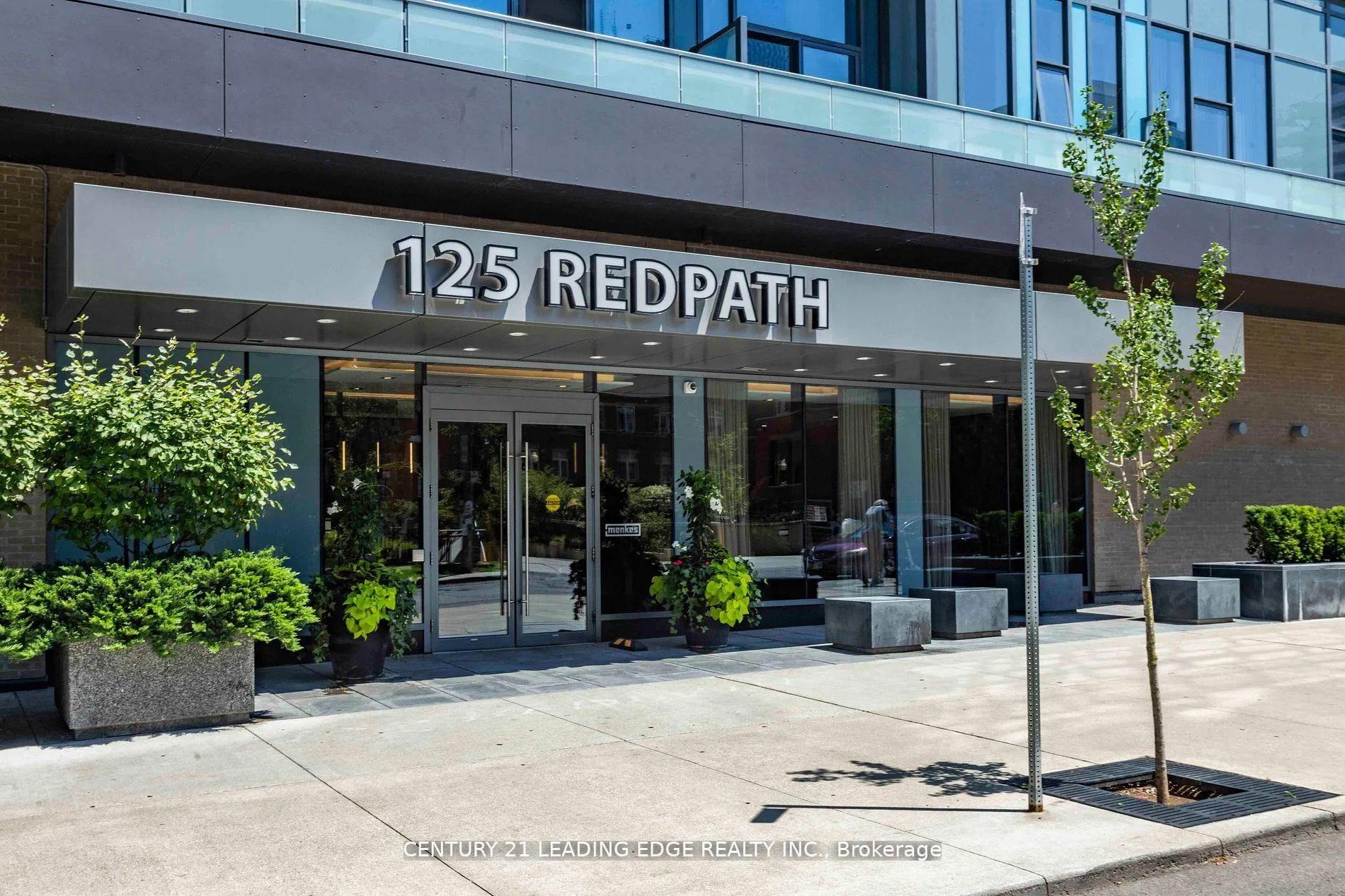 Photo 32 of Unit 3403, 125 Redpath Avenue, Toronto, Mount Pleasant East — HOMEH