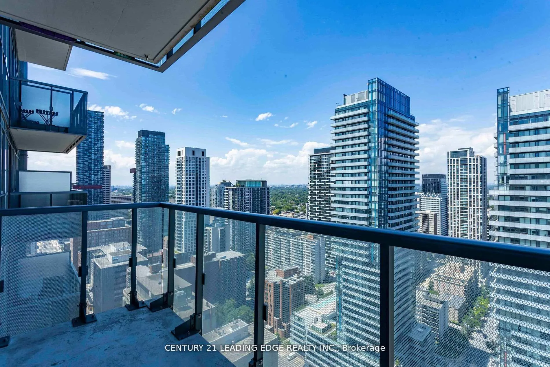 Photo 37 of Unit 3403, 125 Redpath Avenue, Toronto, Mount Pleasant East — HOMEH