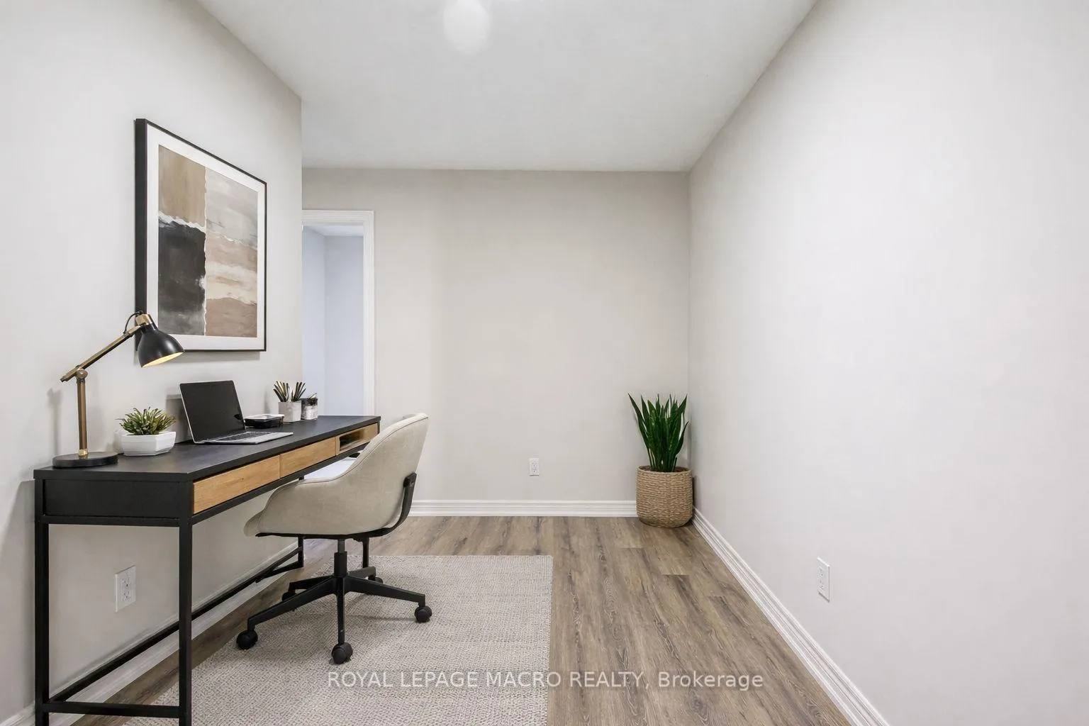 Photo 19 of 43 Winters Crescent, Collingwood — HOMEH
