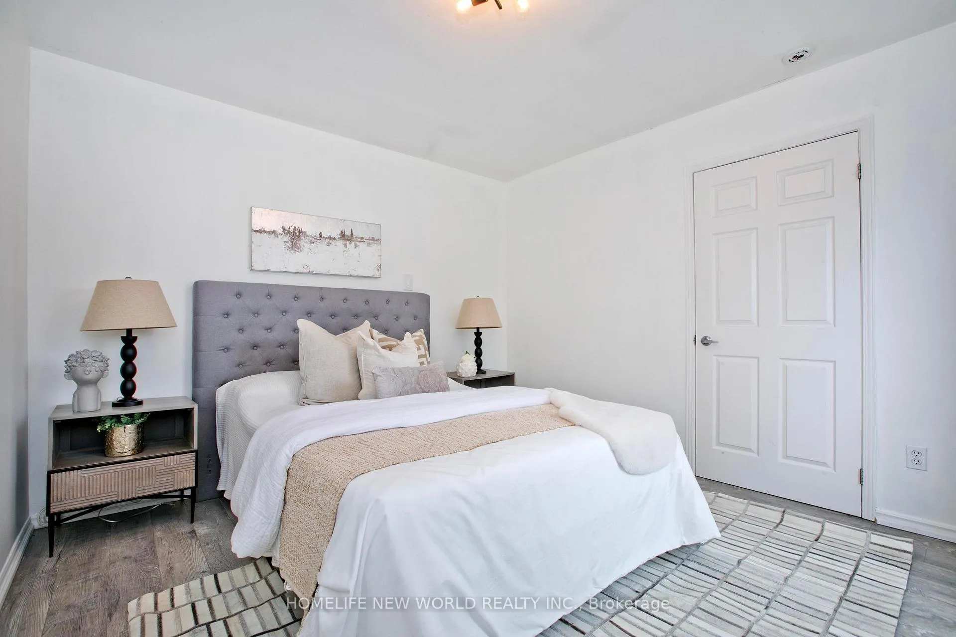 Photo 12 of 579 Lake Drive S, Georgina, Keswick South — HOMEH