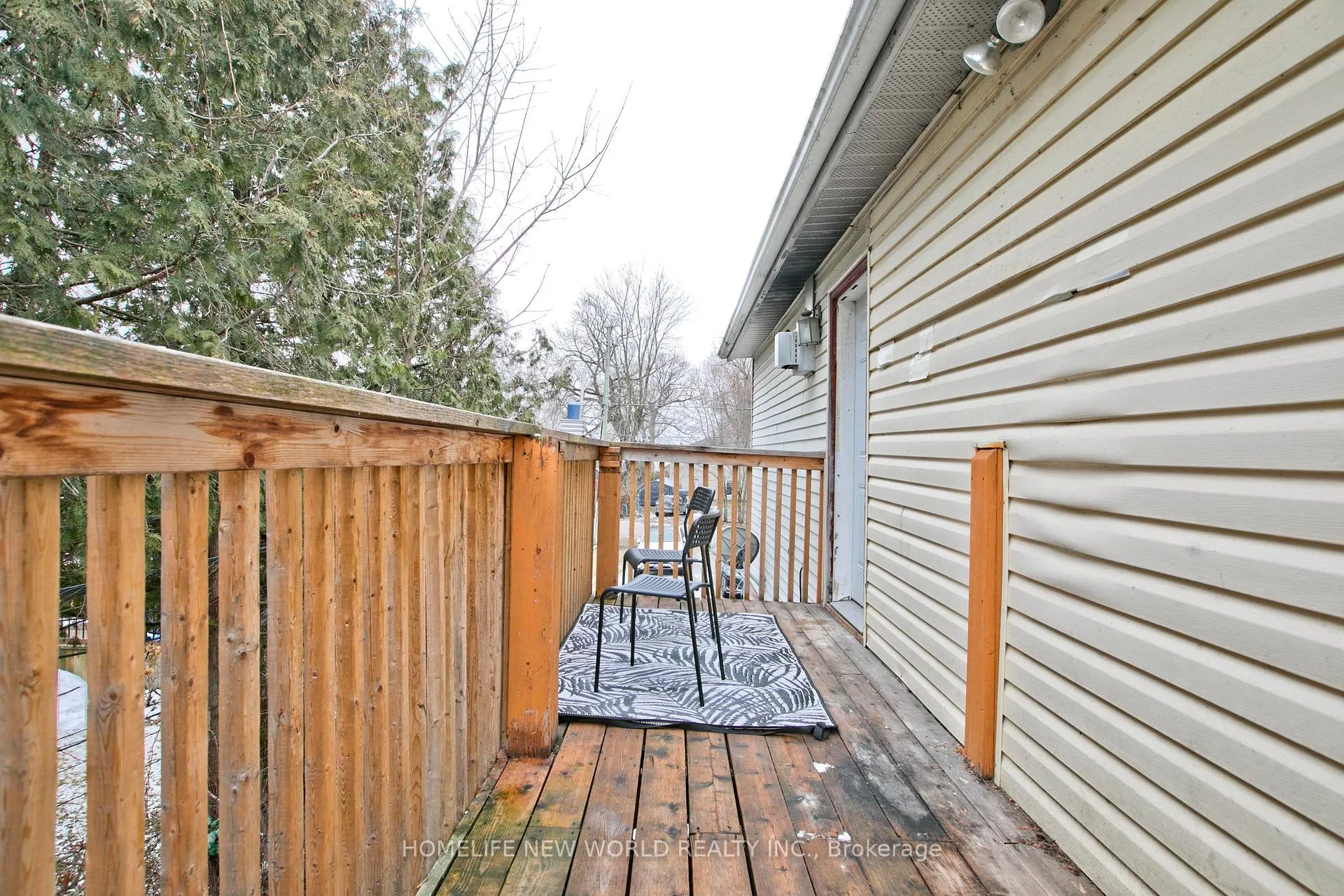 Photo 19 of 579 Lake Drive S, Georgina, Keswick South — HOMEH