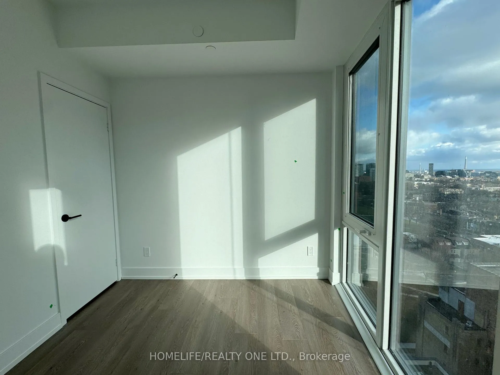 Photo 7 of Unit 1613, 308 Jarvis Street, Toronto, Church-Yonge Corridor — HOMEH