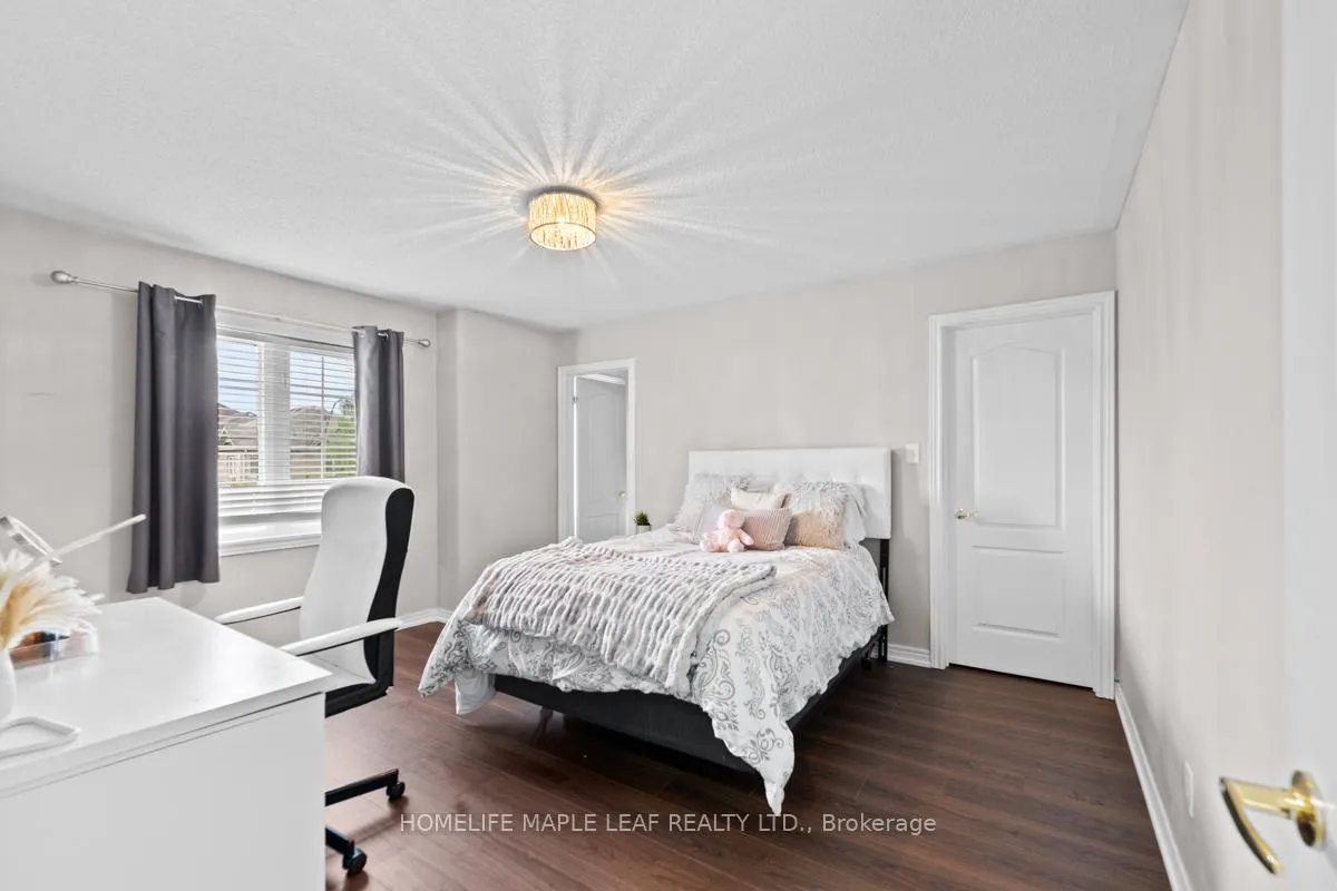 Photo 29 of 81 Abitibi Lake Drive, Brampton, Sandringham-Wellington — HOMEH