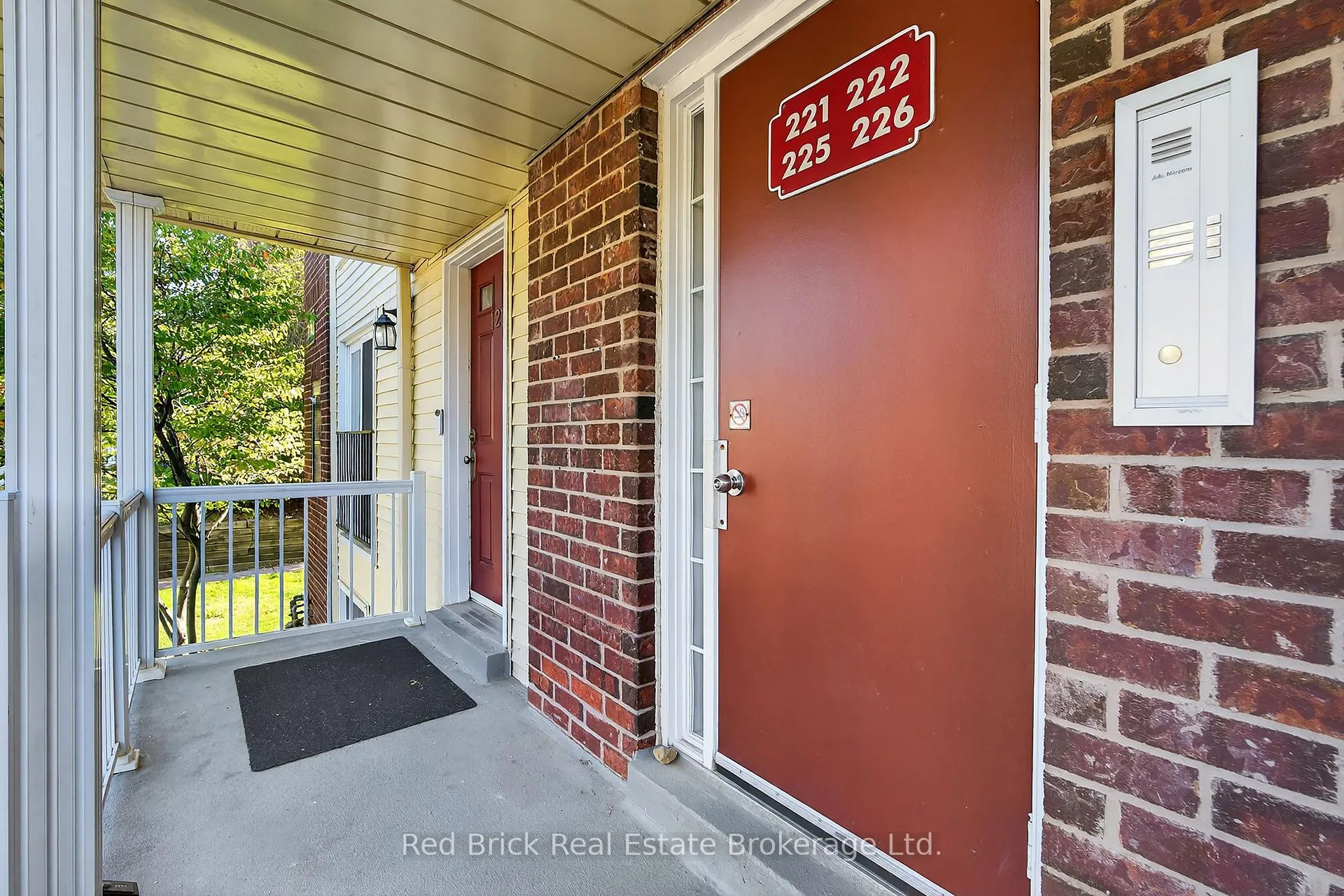Photo 3 of Unit 221, 458 Janefield Avenue, Guelph, Dovercliffe Park/Old University — HOMEH