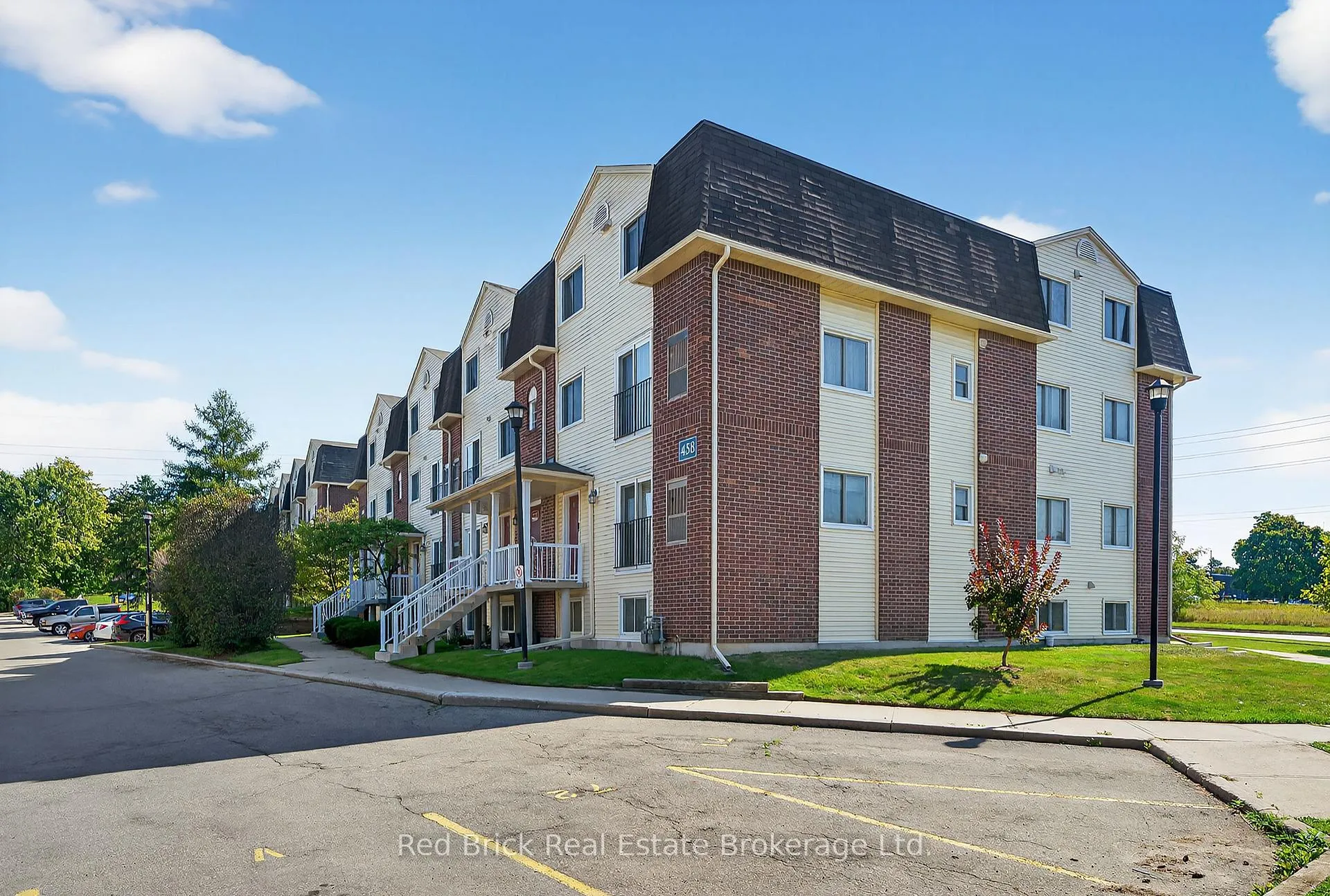 Photo 5 of Unit 221, 458 Janefield Avenue, Guelph, Dovercliffe Park/Old University — HOMEH
