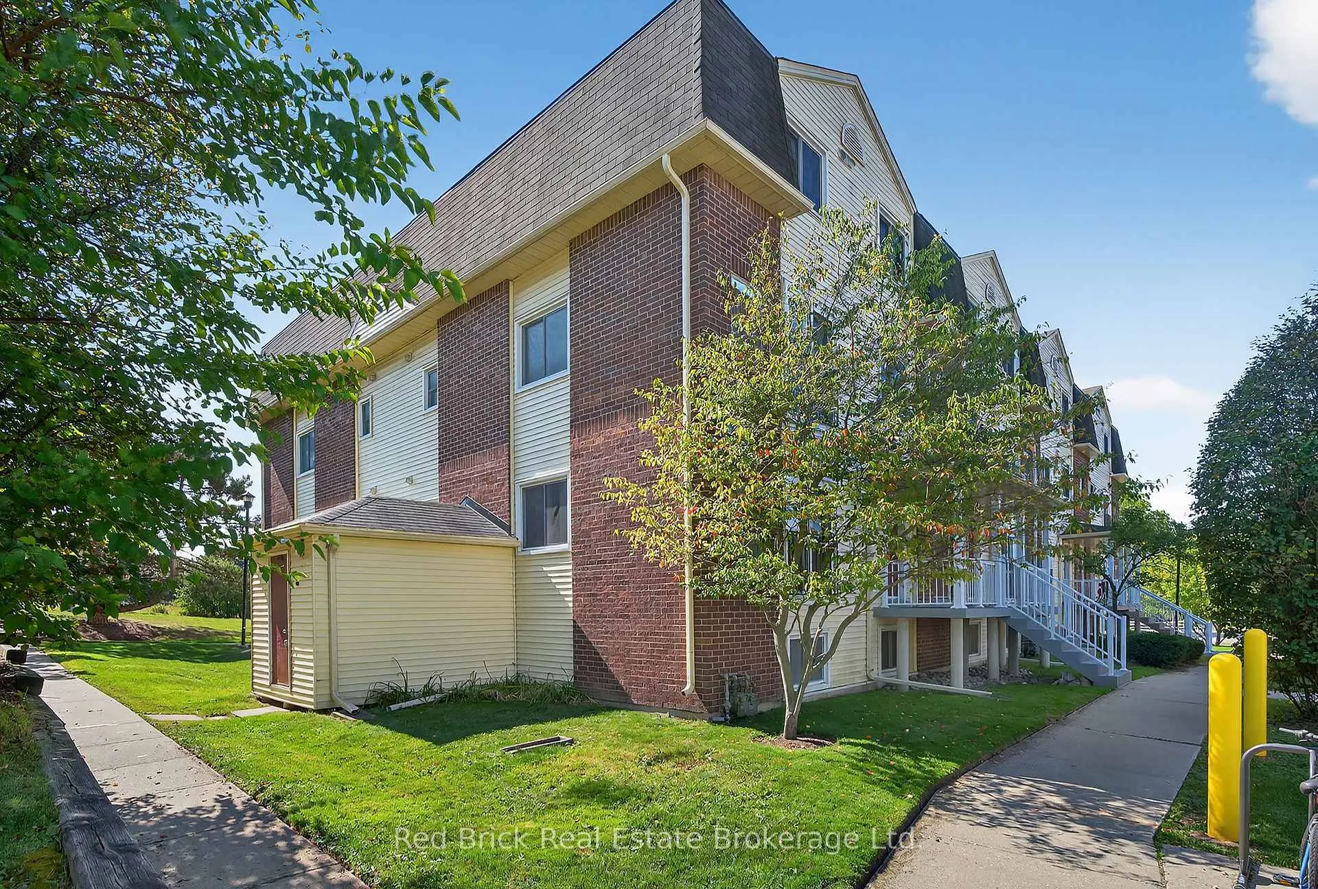 Photo 6 of Unit 221, 458 Janefield Avenue, Guelph, Dovercliffe Park/Old University — HOMEH