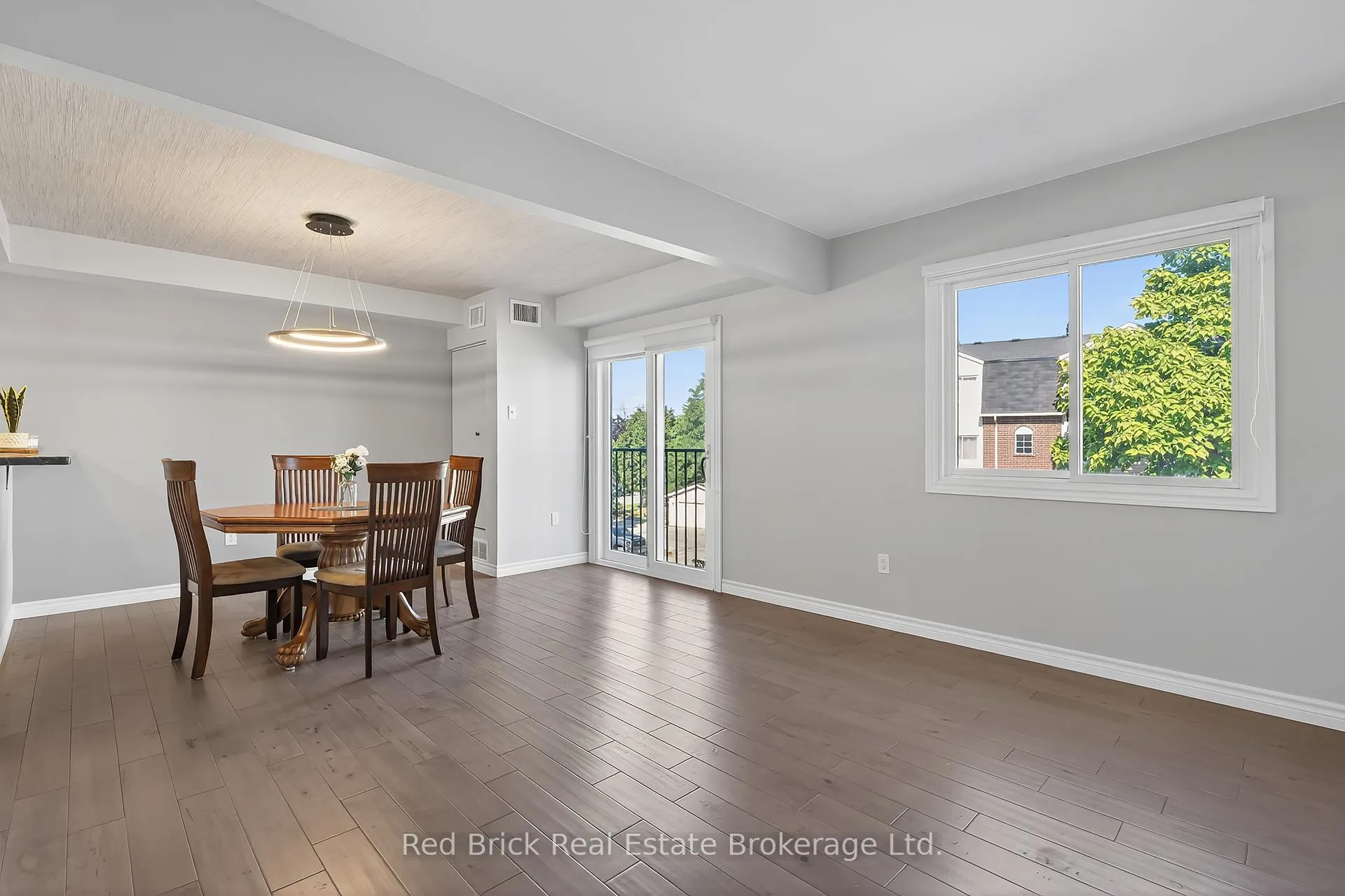 Photo 16 of Unit 221, 458 Janefield Avenue, Guelph, Dovercliffe Park/Old University — HOMEH